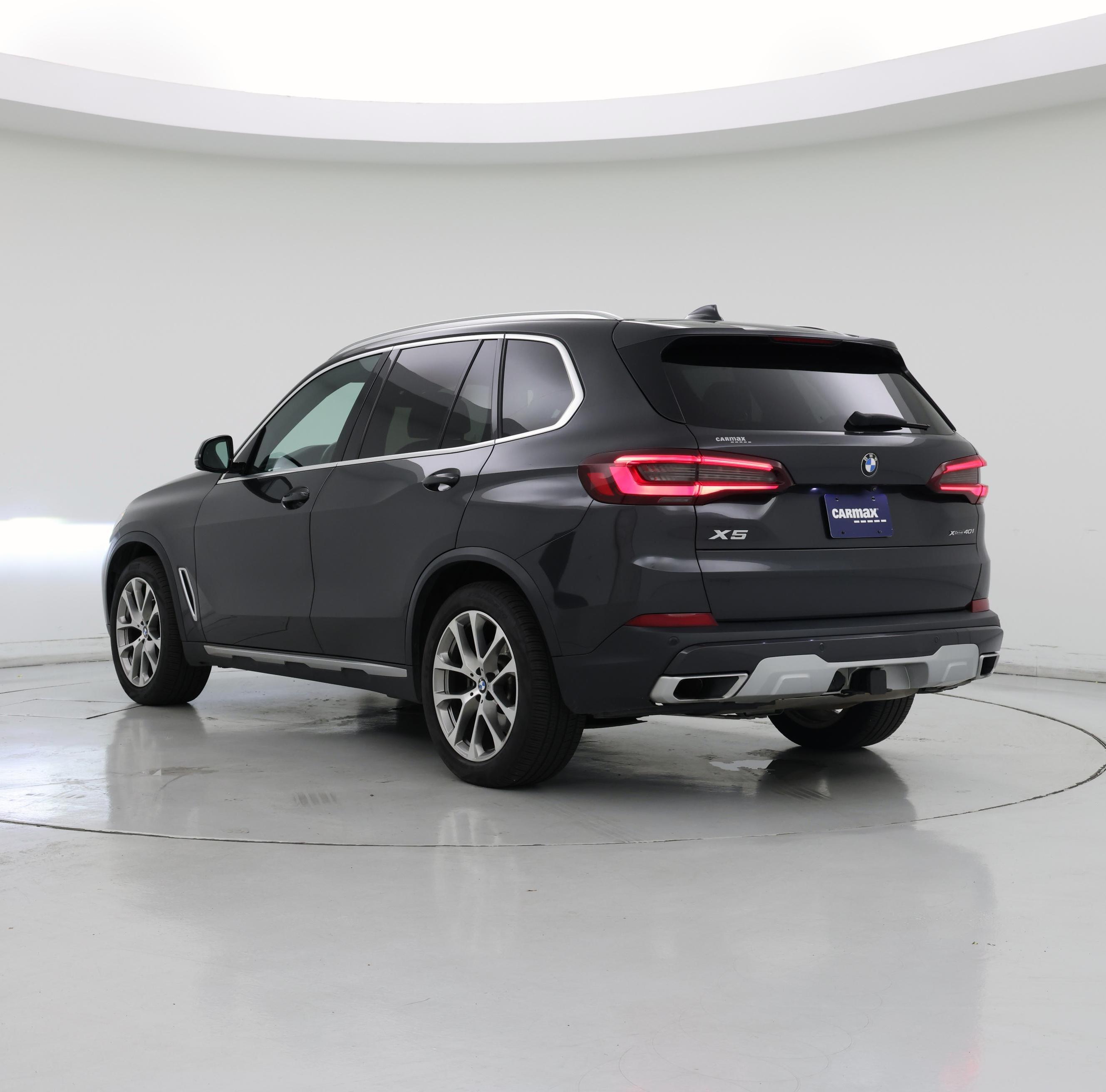 Thumbnail: 2021 BMW X5 - 2