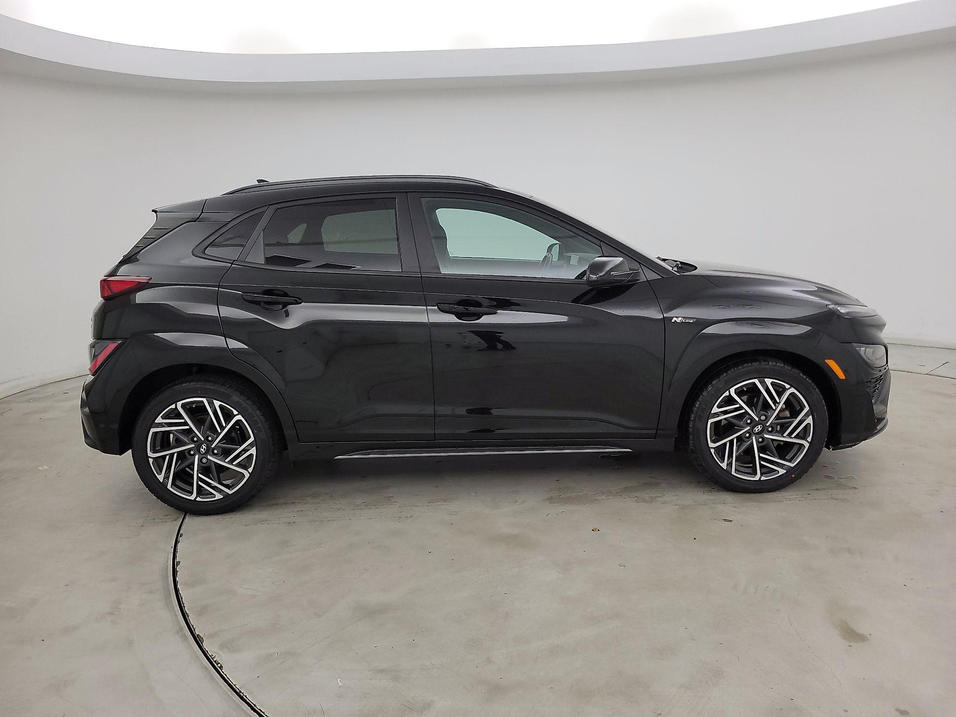 Thumbnail: 2022 Hyundai Kona - 4