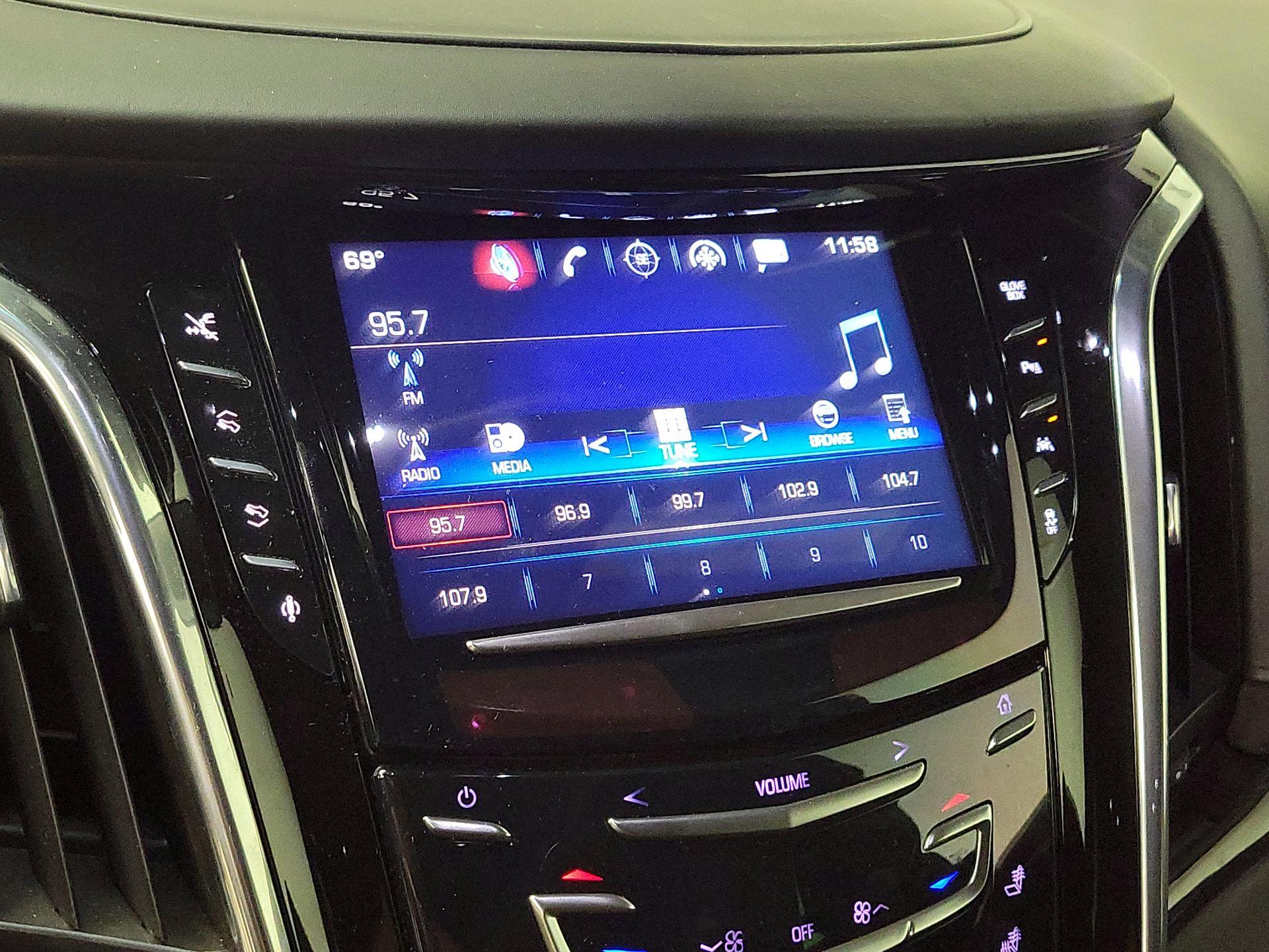 Thumbnail: 2016 Cadillac Escalade - 15