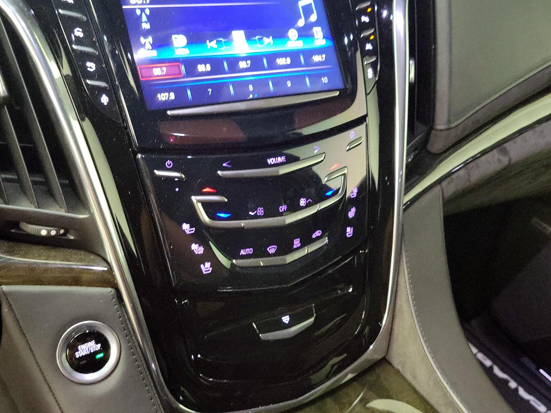 Thumbnail: 2016 Cadillac Escalade - 16
