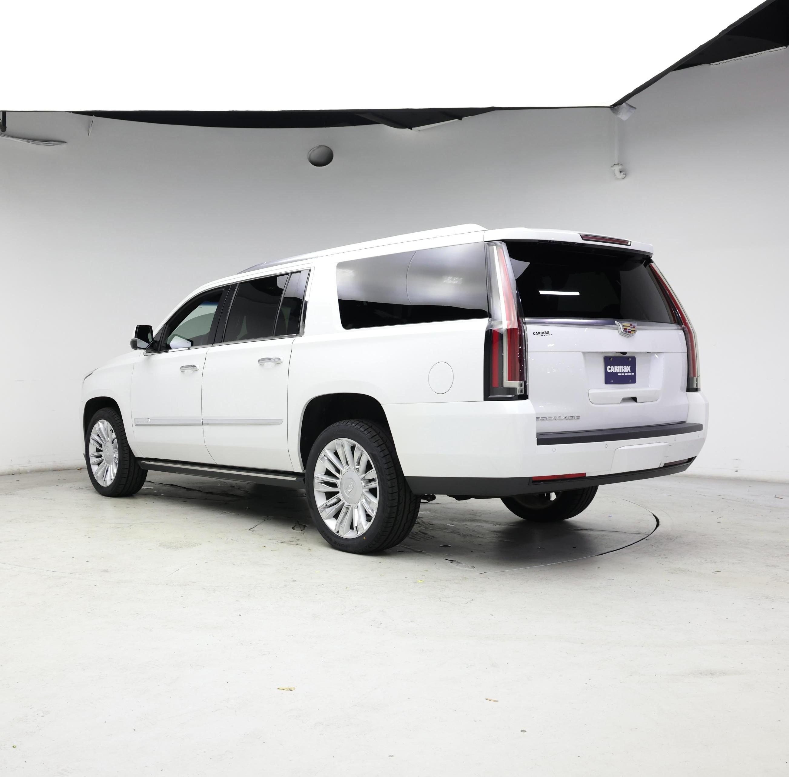 Thumbnail: 2016 Cadillac Escalade - 2