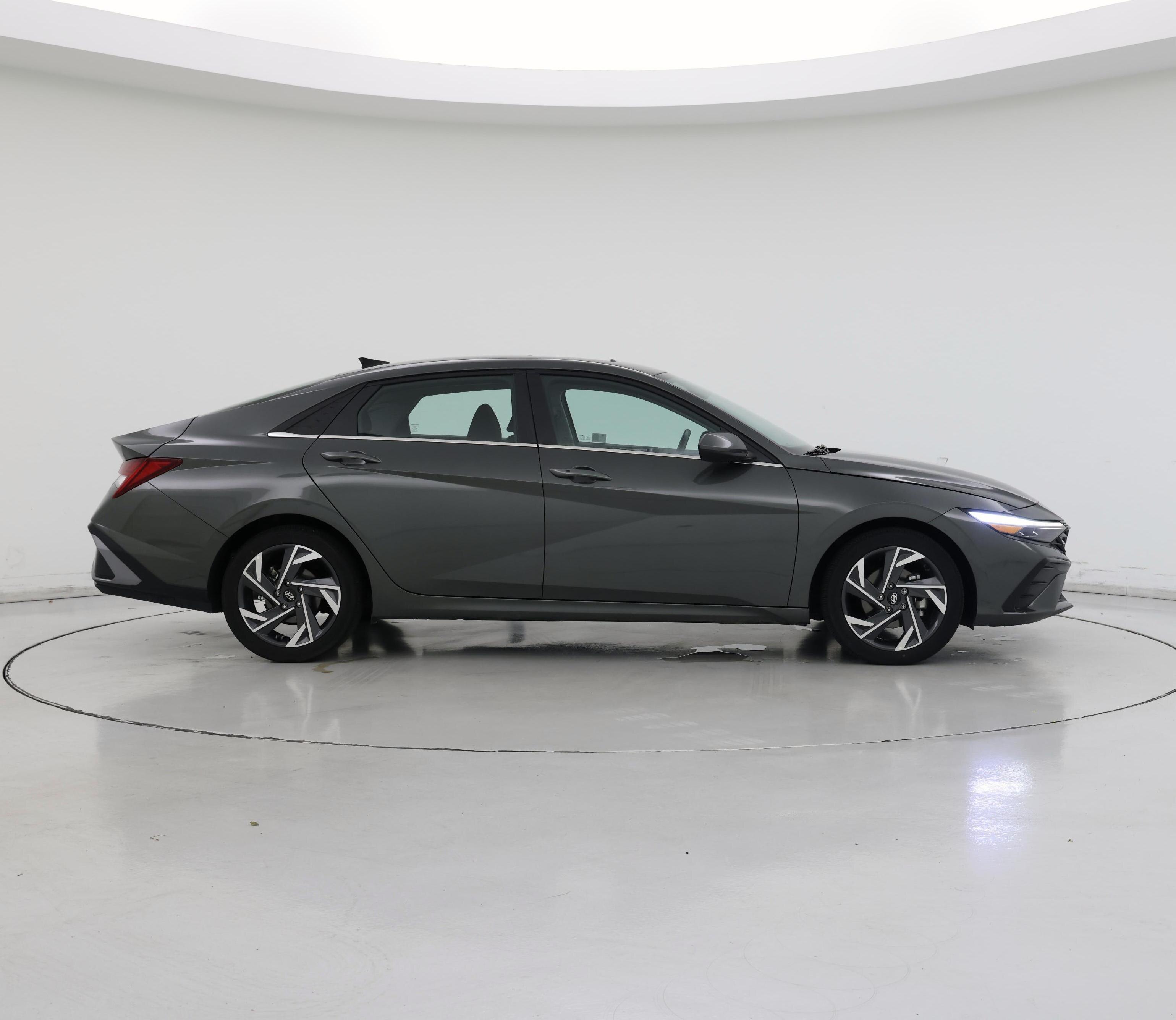 Thumbnail: 2024 Hyundai Elantra - 7
