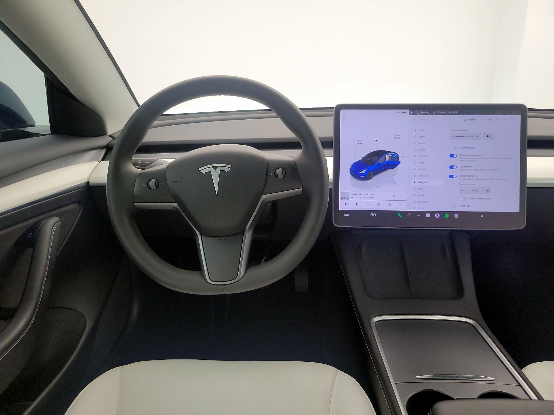 Thumbnail: 2022 Tesla Model 3 - 10