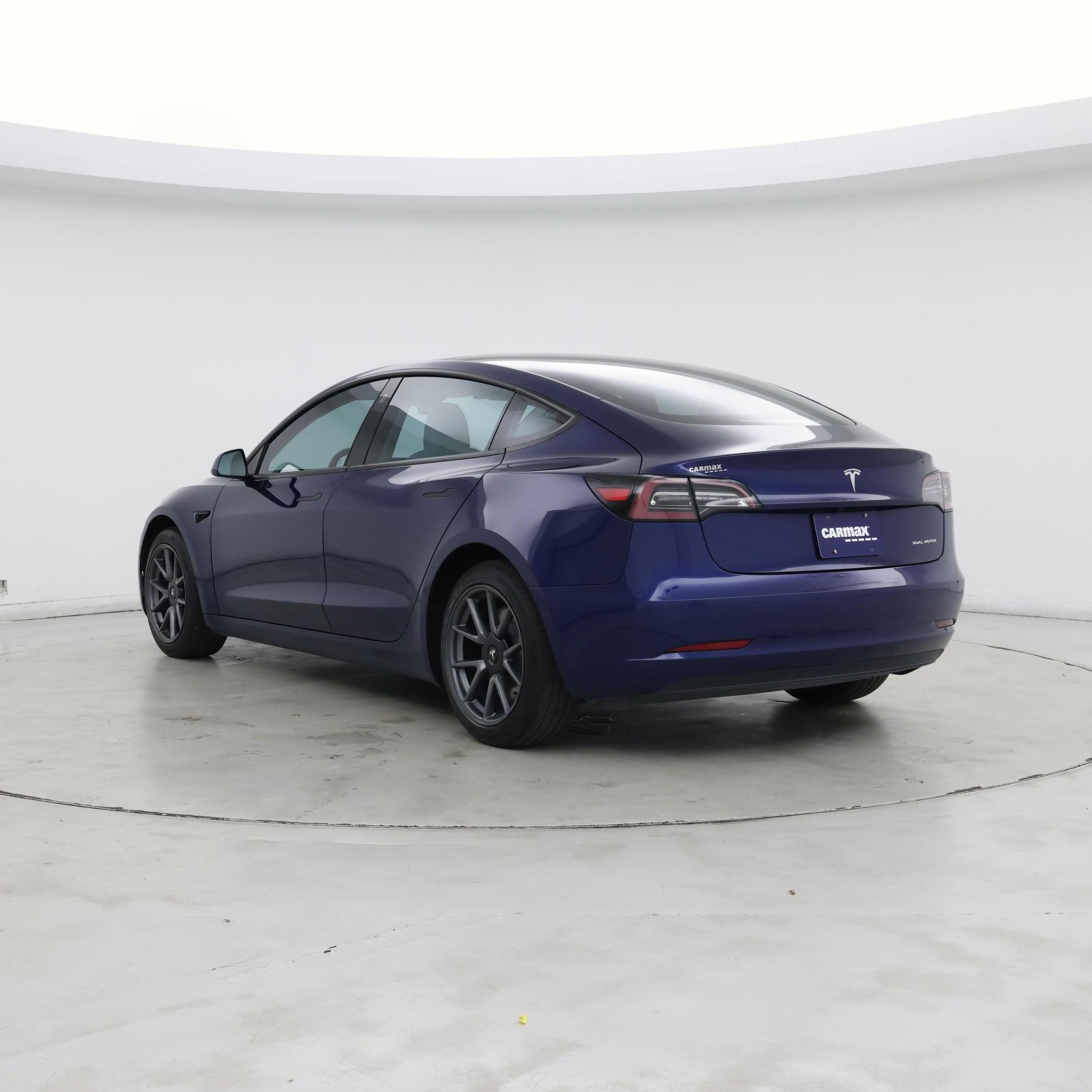 Thumbnail: 2022 Tesla Model 3 - 2