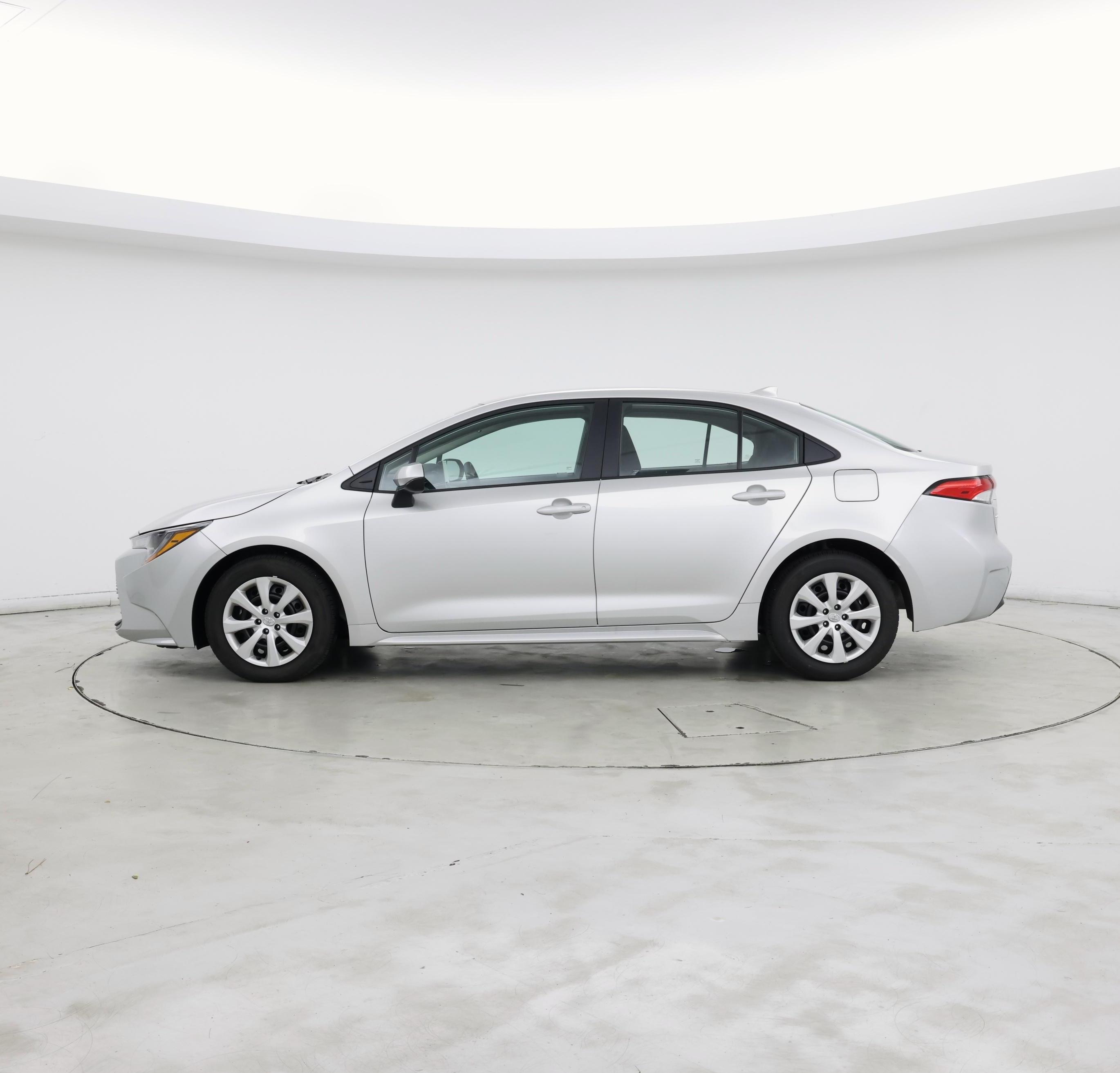 Thumbnail: 2025 Toyota Corolla - 3