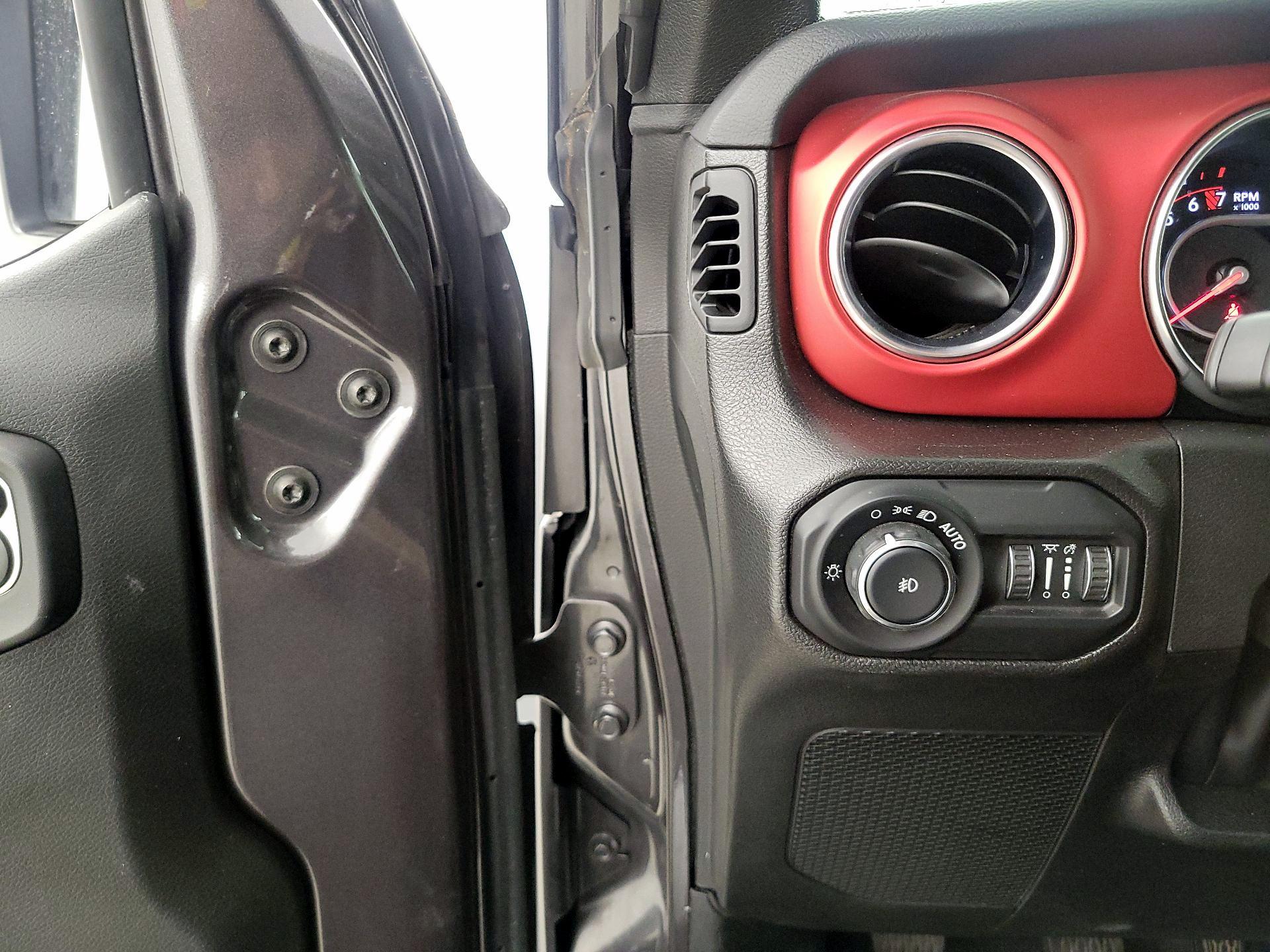 Thumbnail: 2022 Jeep Wrangler - 13