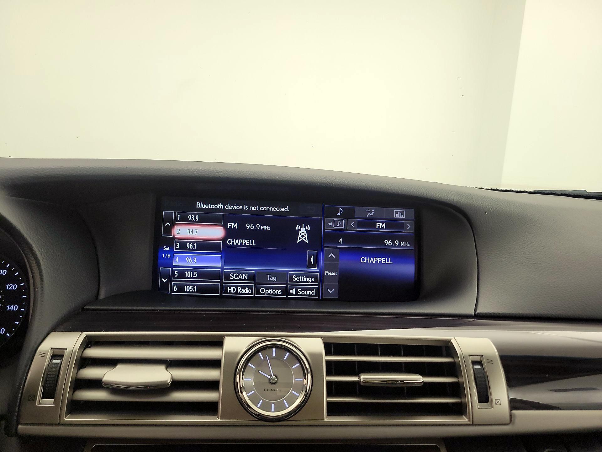 Thumbnail: 2015 Lexus LS - 16