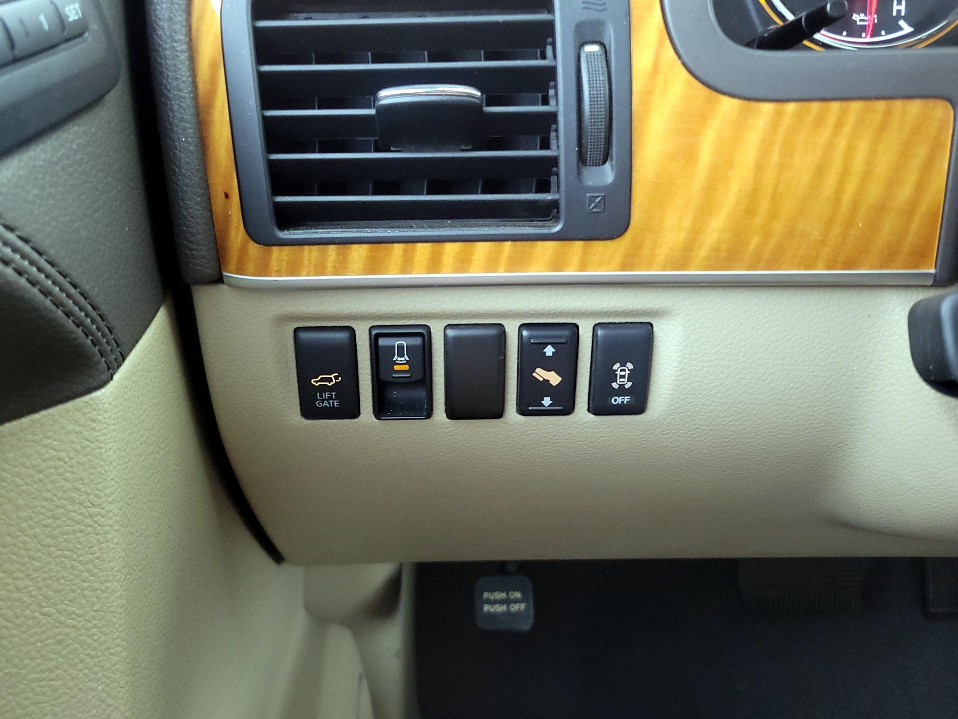 Thumbnail: 2015 Nissan Armada - 13