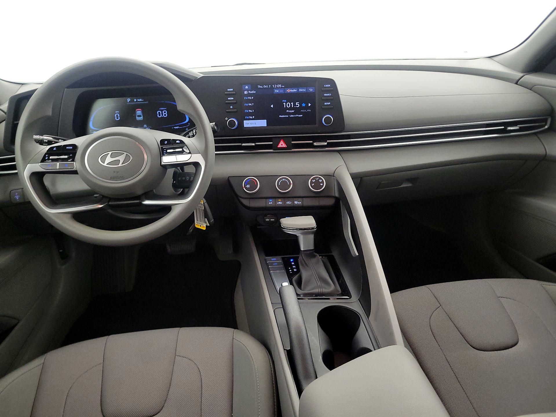 Thumbnail: 2024 Hyundai Elantra - 9