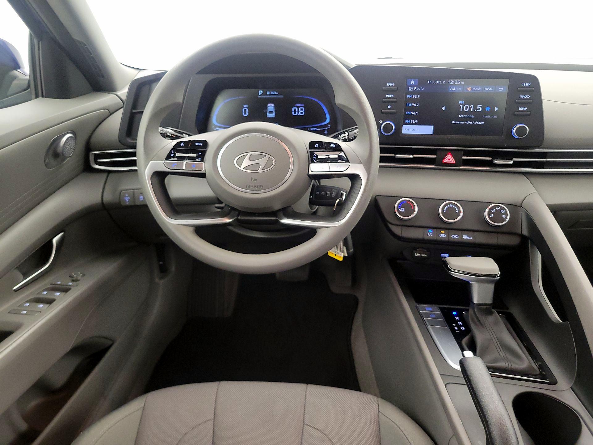 Thumbnail: 2024 Hyundai Elantra - 10