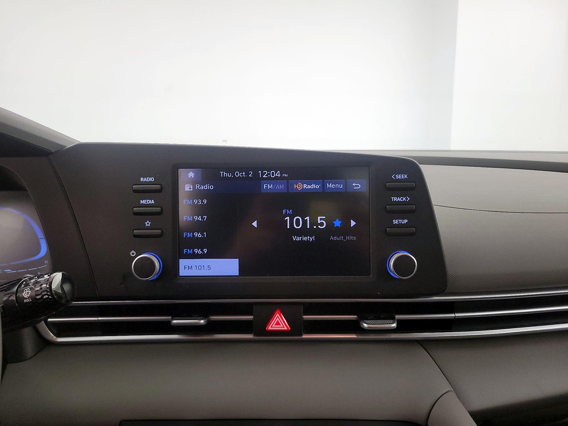 Thumbnail: 2024 Hyundai Elantra - 15