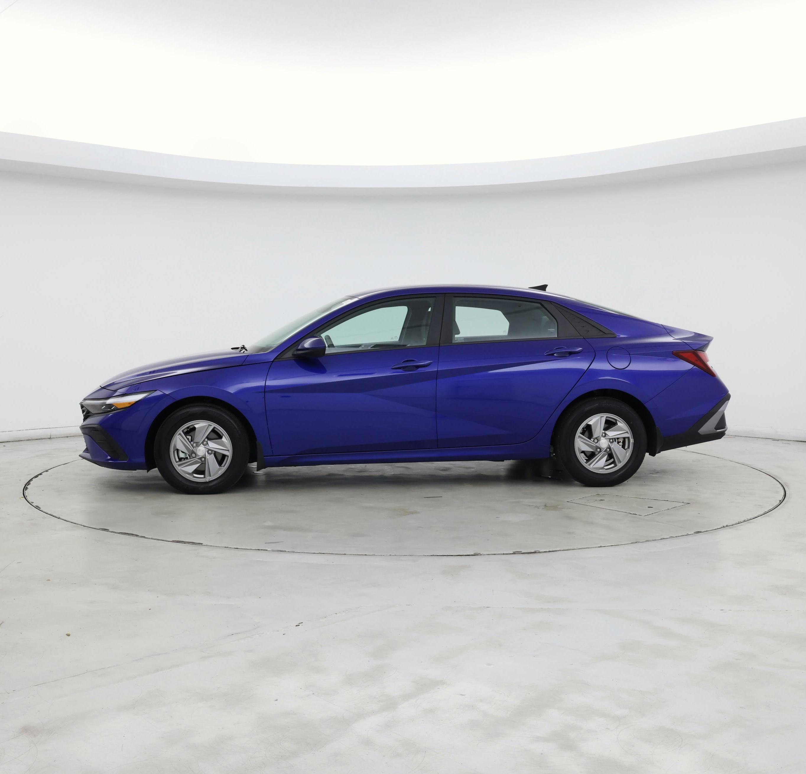 Thumbnail: 2024 Hyundai Elantra - 3