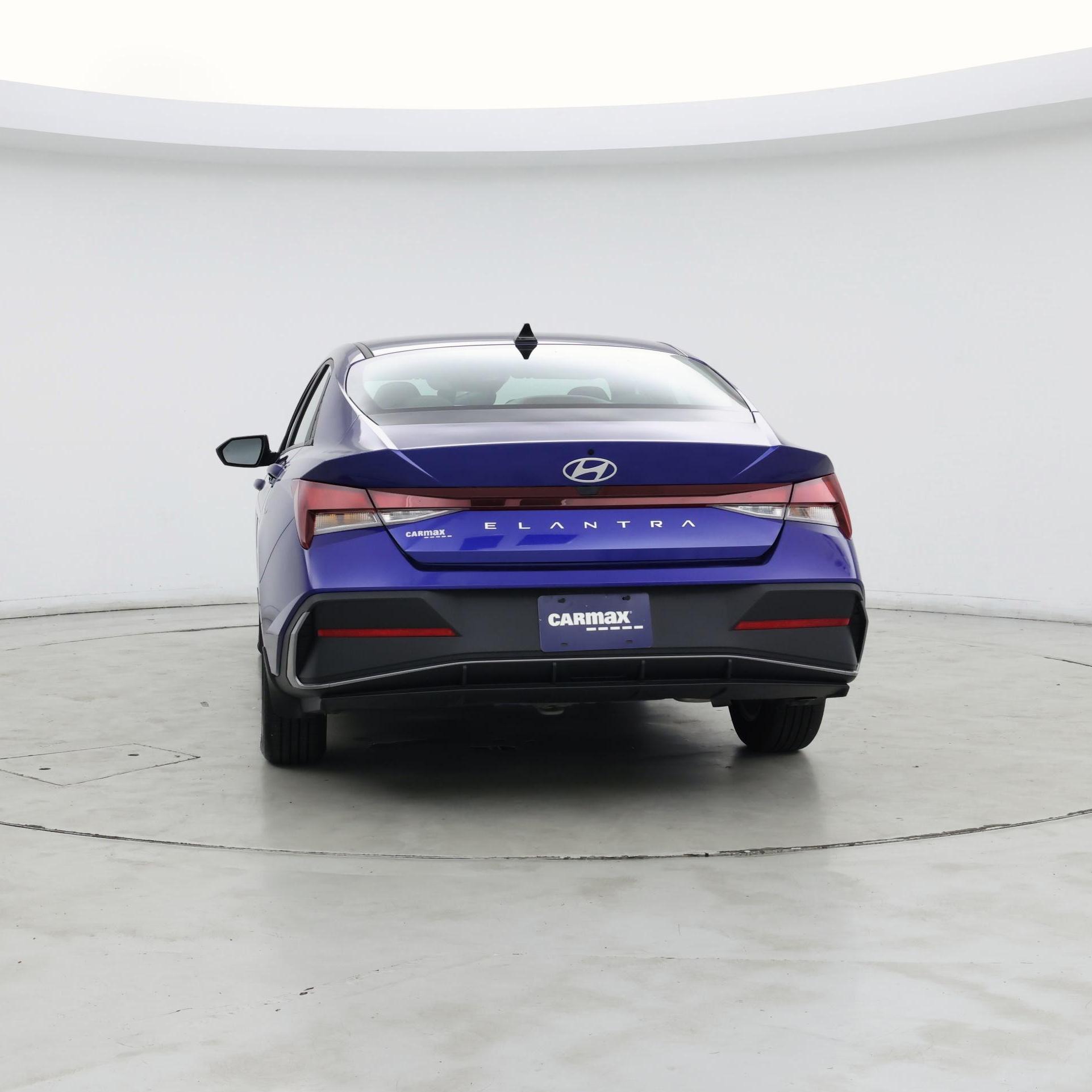 Thumbnail: 2024 Hyundai Elantra - 6