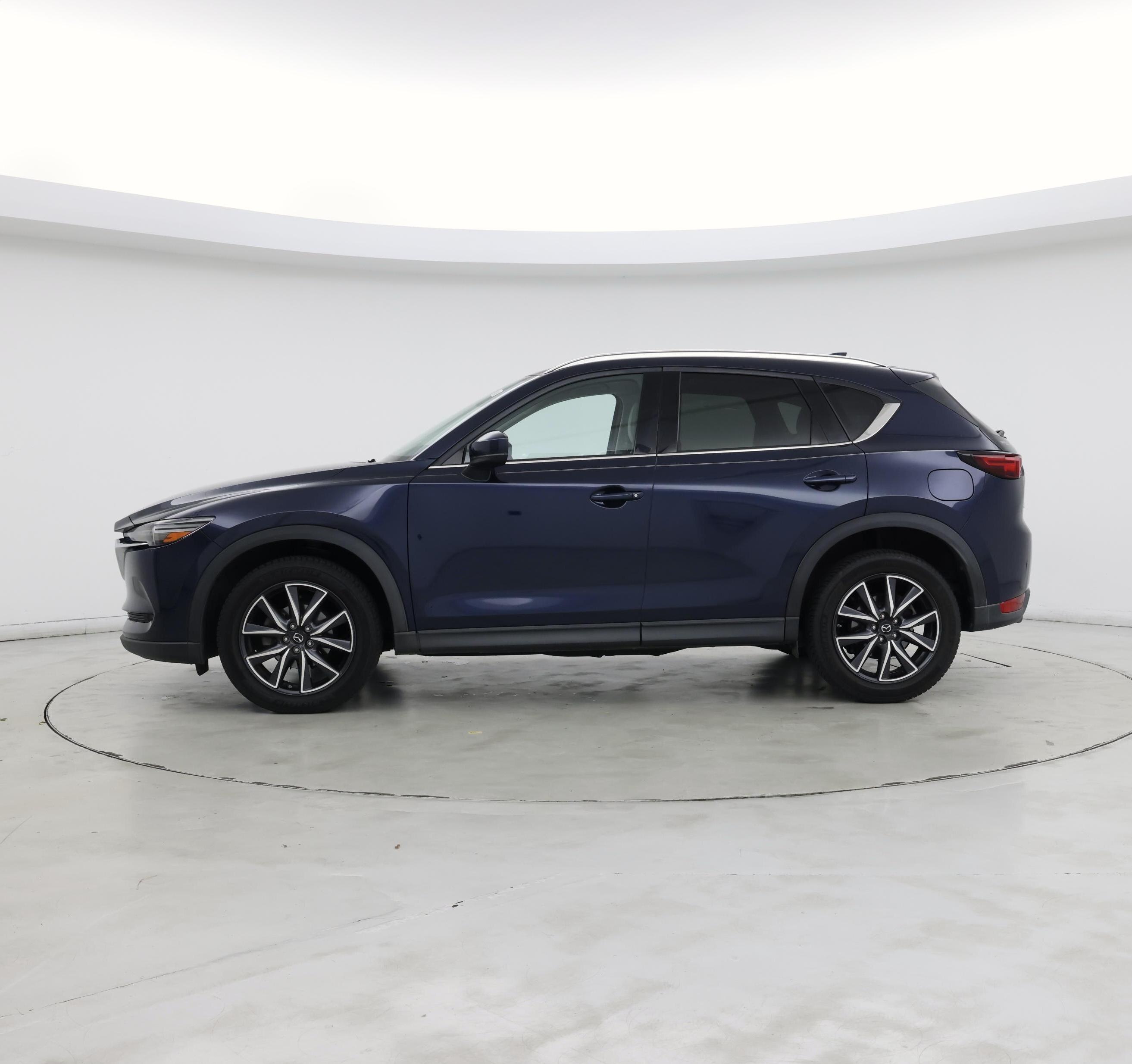 Thumbnail: 2018 Mazda CX-5 - 3