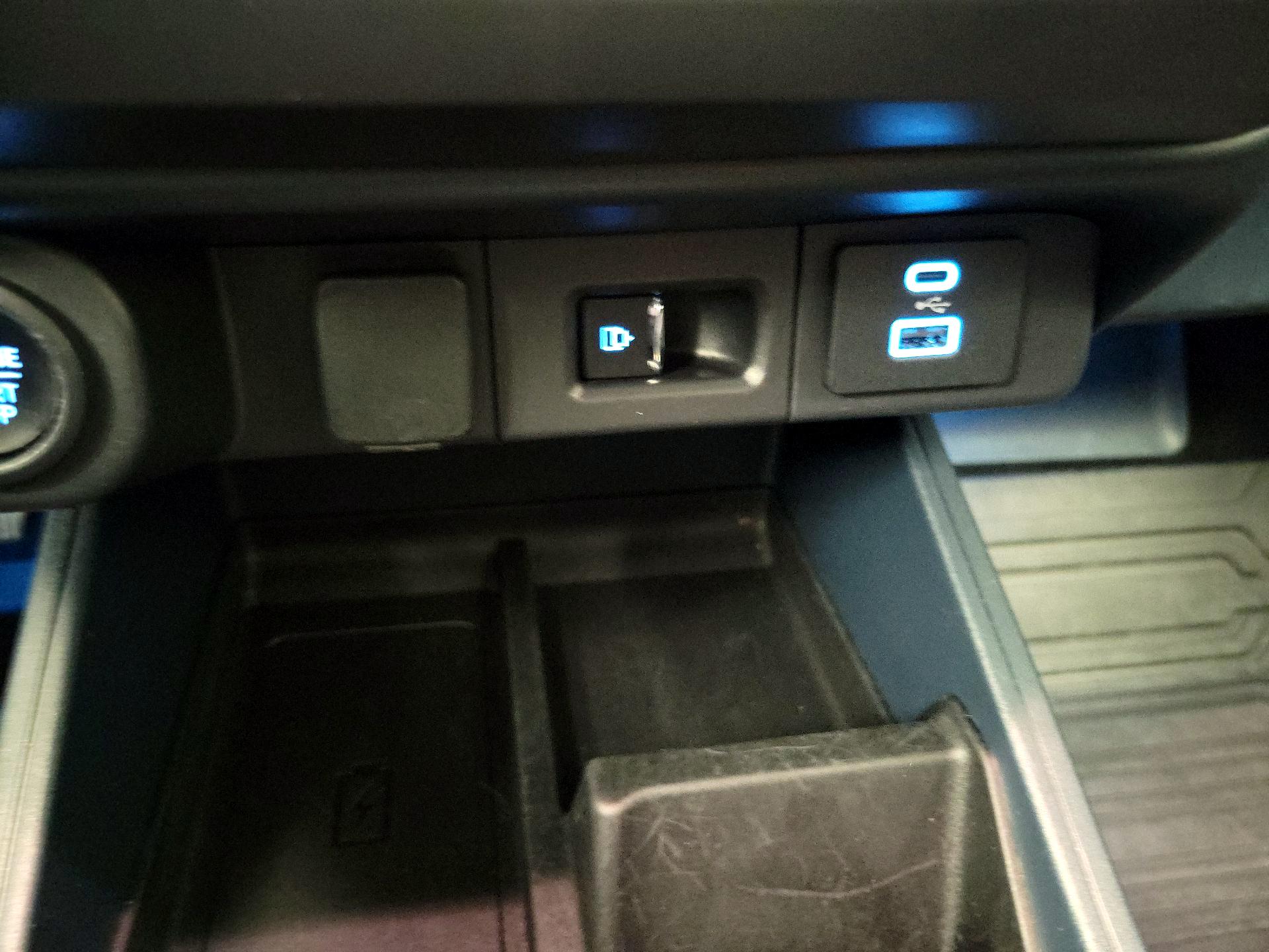 Thumbnail: 2024 Ford Maverick - 19