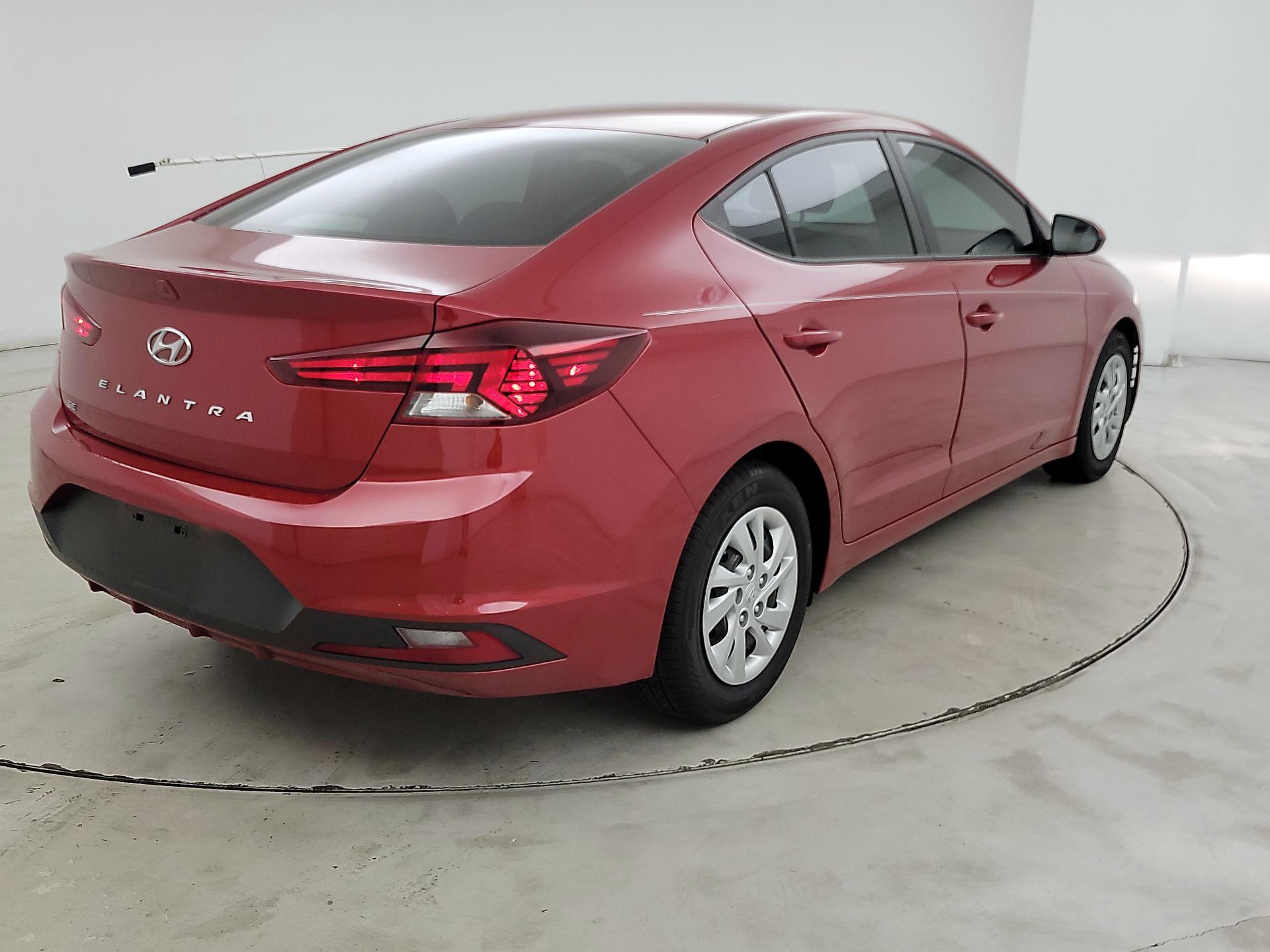 Thumbnail: 2020 Hyundai Elantra - 5