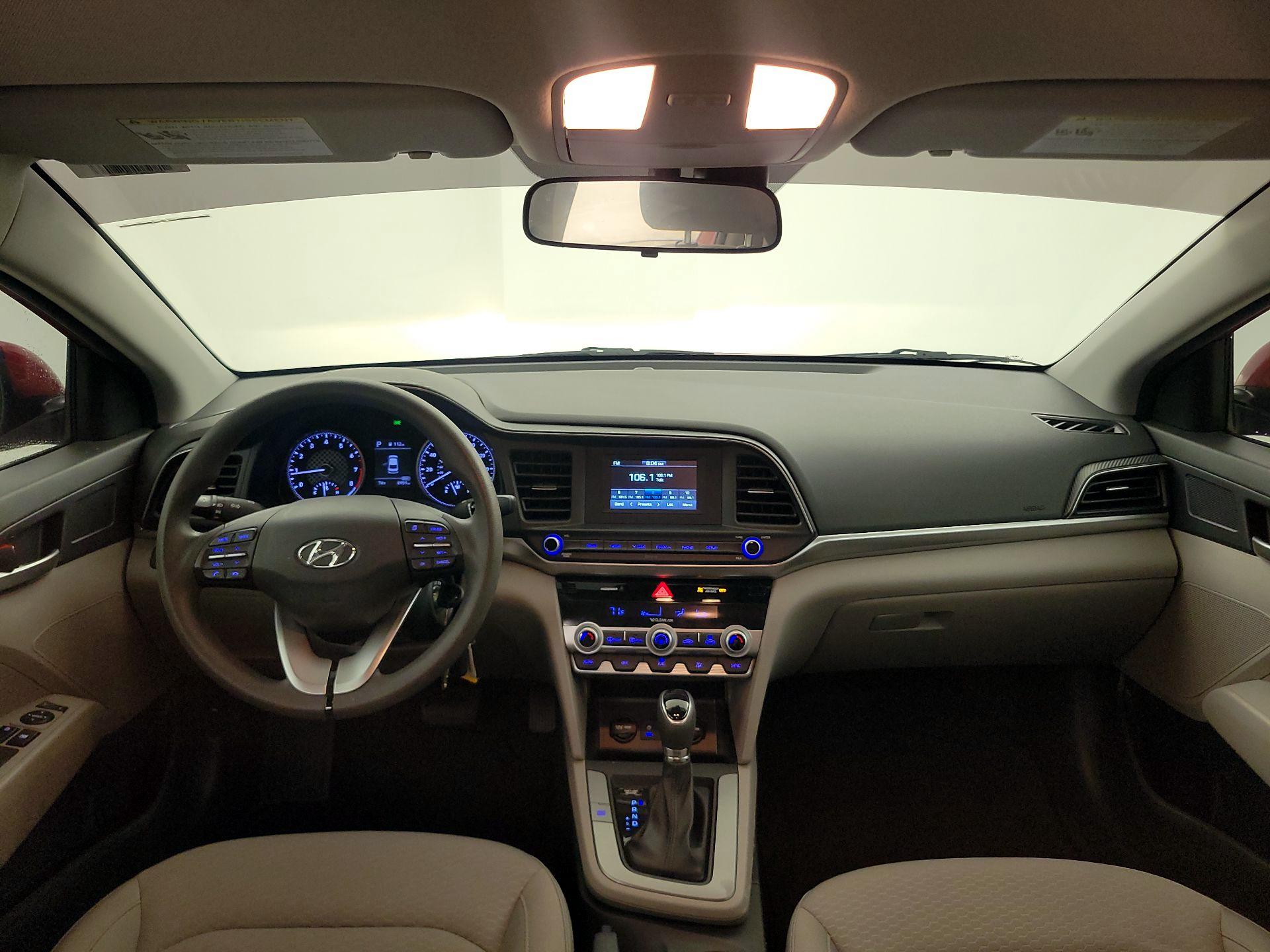 Thumbnail: 2020 Hyundai Elantra - 8