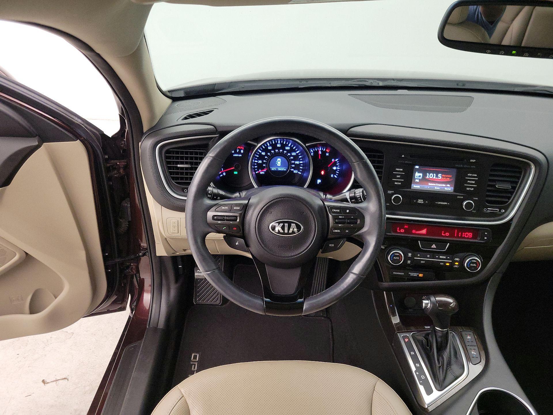 Thumbnail: 2014 Kia Optima - 10