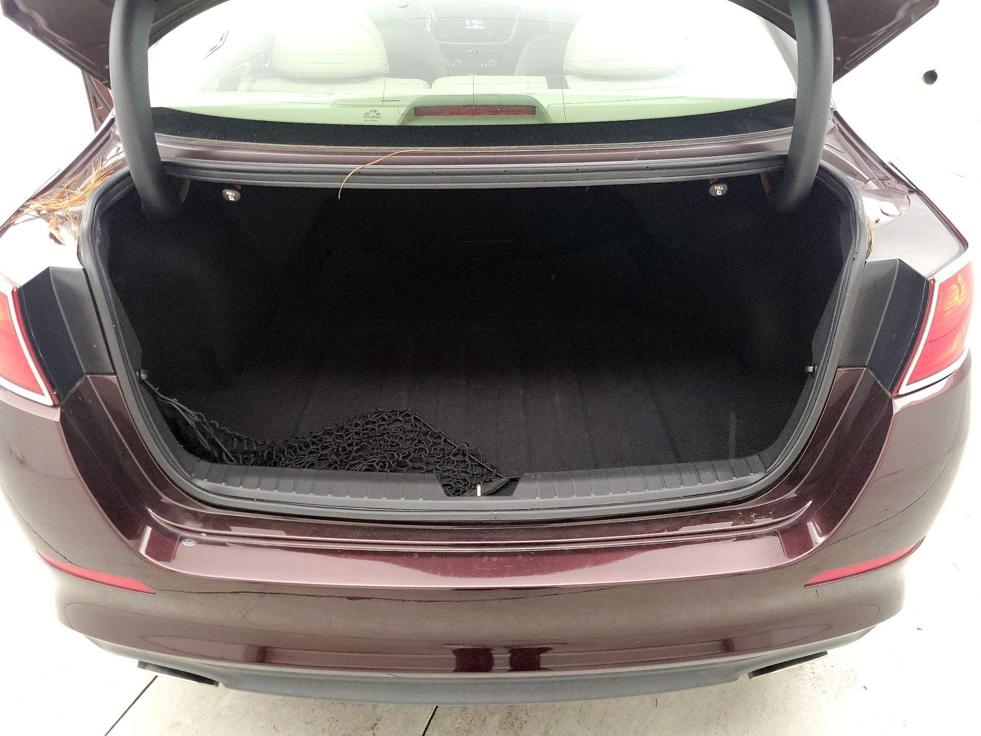 Thumbnail: 2014 Kia Optima - 20