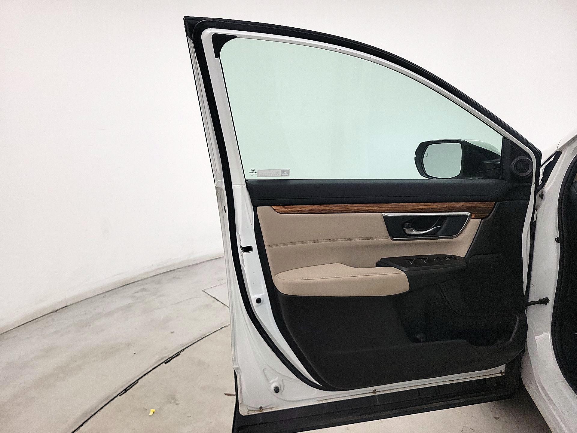 Thumbnail: 2019 Honda CR-V - 12