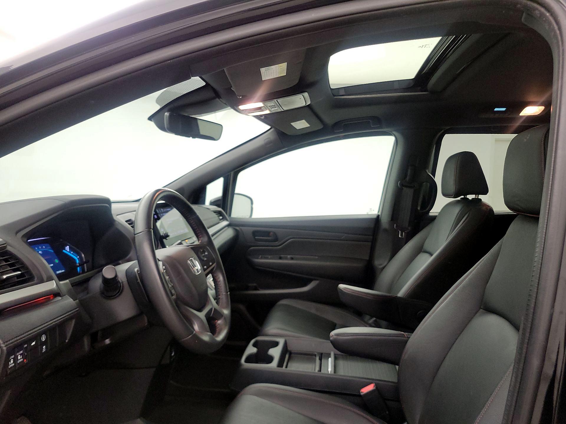 Thumbnail: 2023 Honda Odyssey - 19
