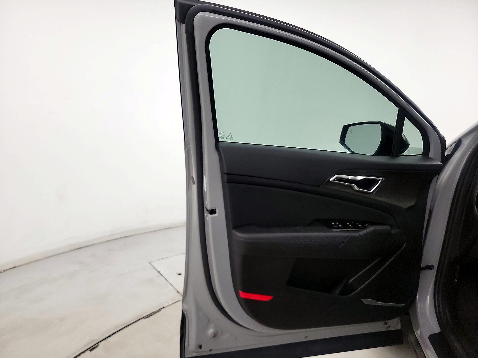 Thumbnail: 2024 Kia Sportage - 12