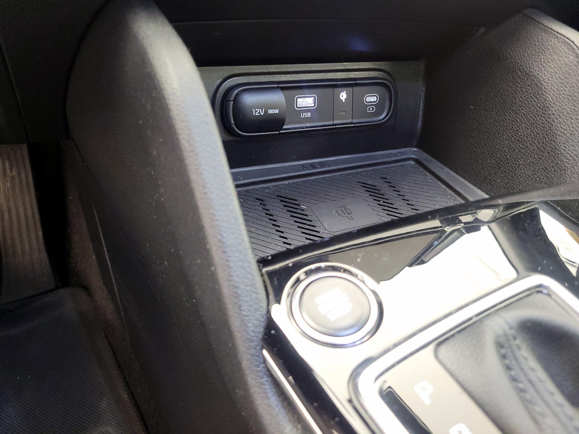 Thumbnail: 2024 Kia Sportage - 19