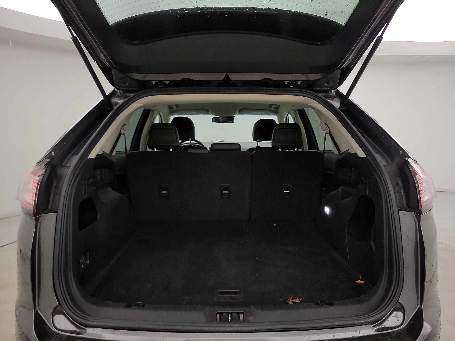 Thumbnail: 2018 Ford Edge - 20