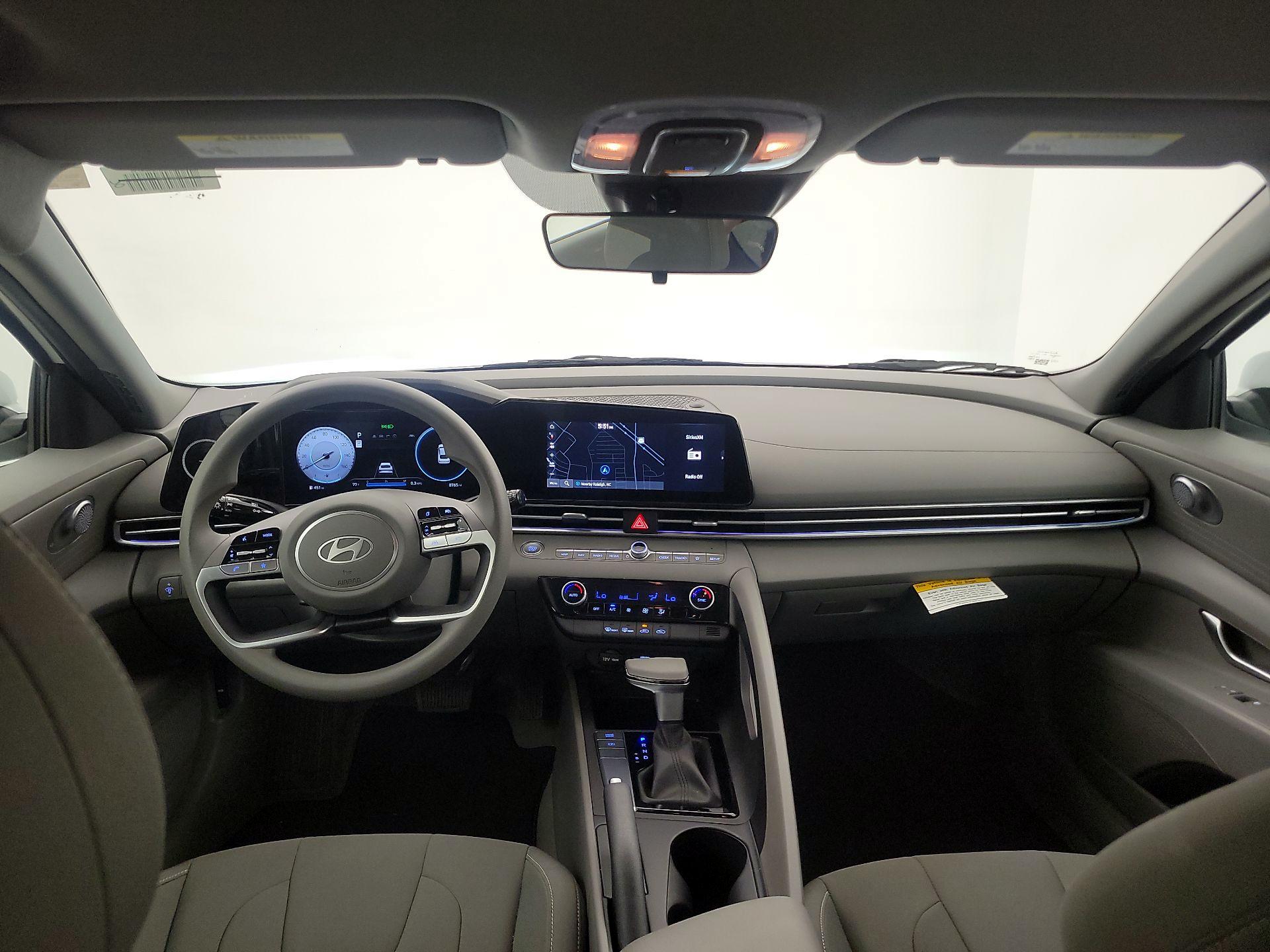 Thumbnail: 2024 Hyundai Elantra - 9