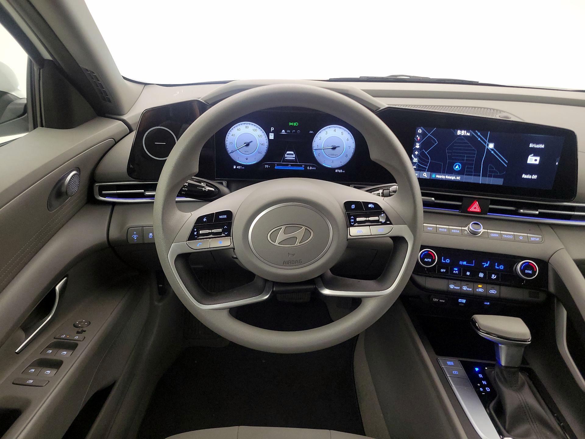 Thumbnail: 2024 Hyundai Elantra - 10