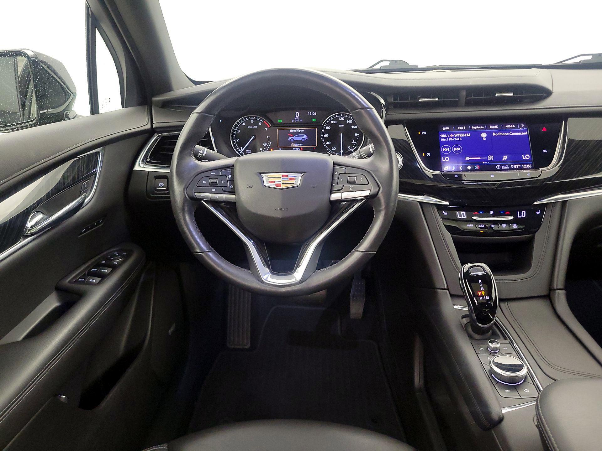 Thumbnail: 2020 Cadillac XT6 - 10