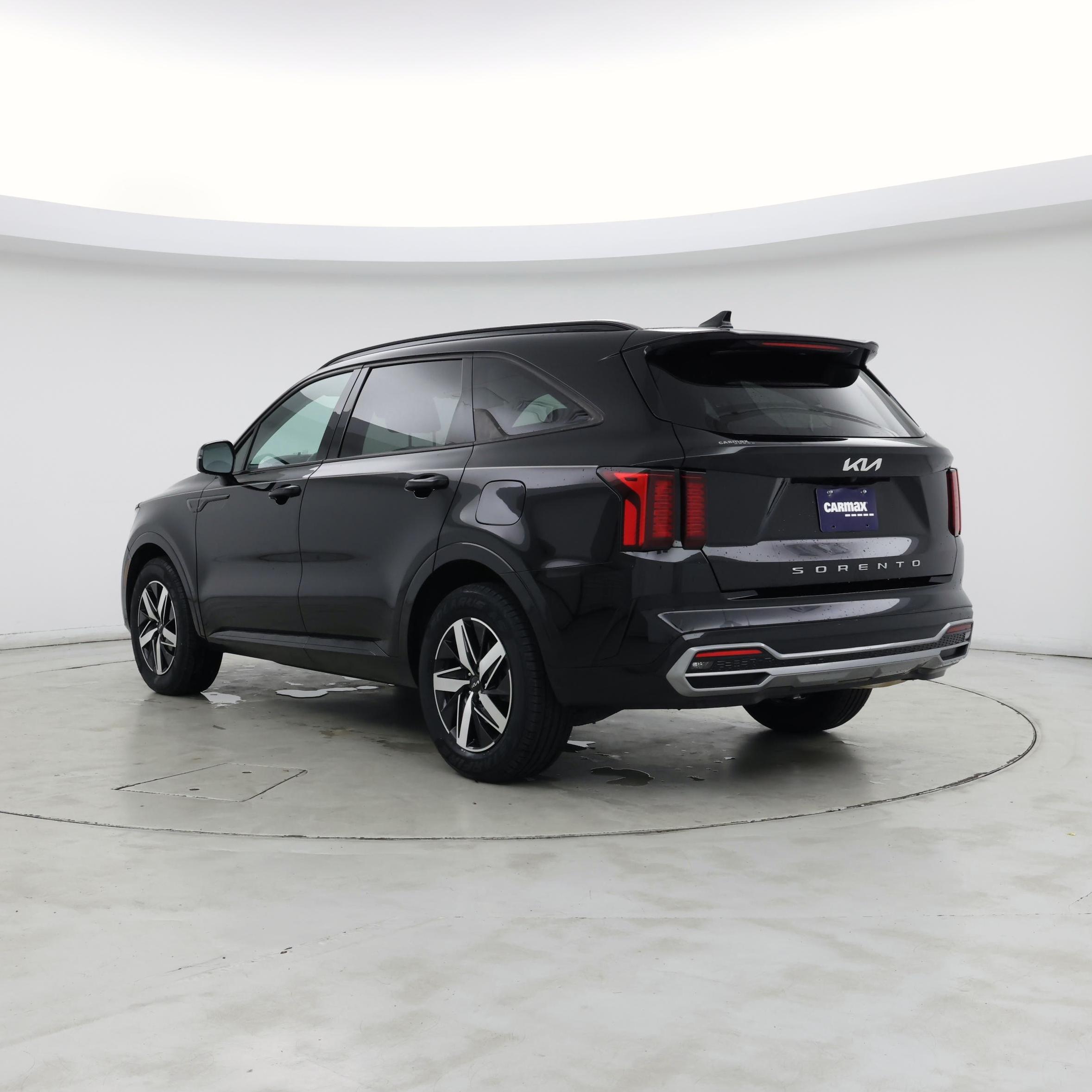 Thumbnail: 2022 Kia Sorento - 2