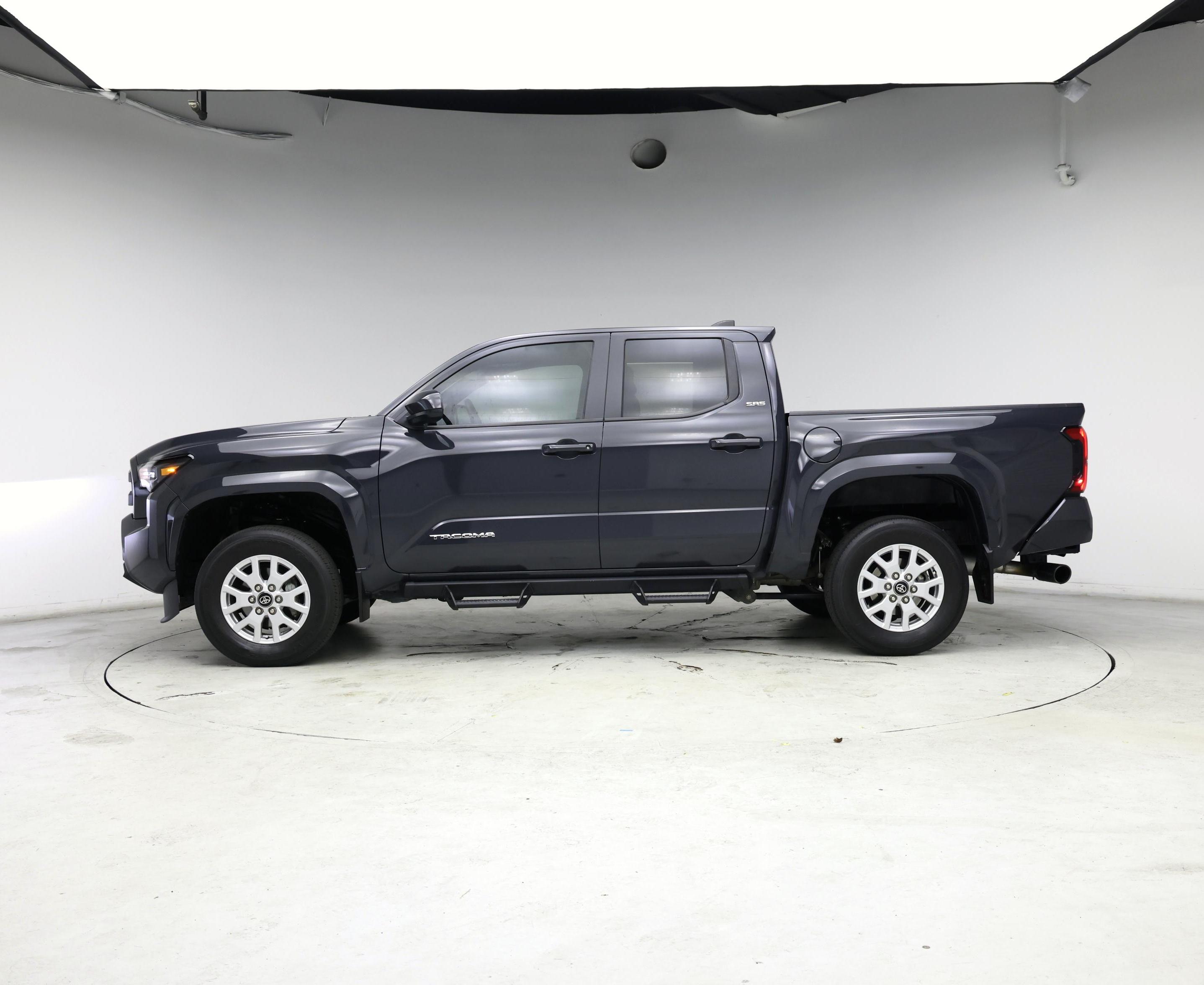 Thumbnail: 2024 Toyota Tacoma - 3