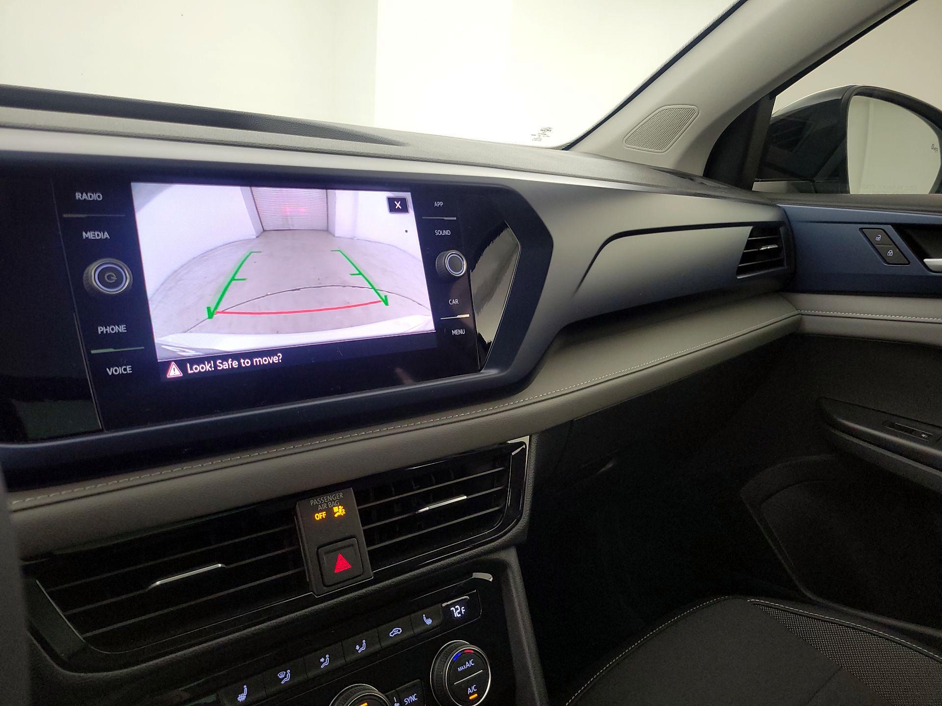 Thumbnail: 2024 Volkswagen Taos - 14