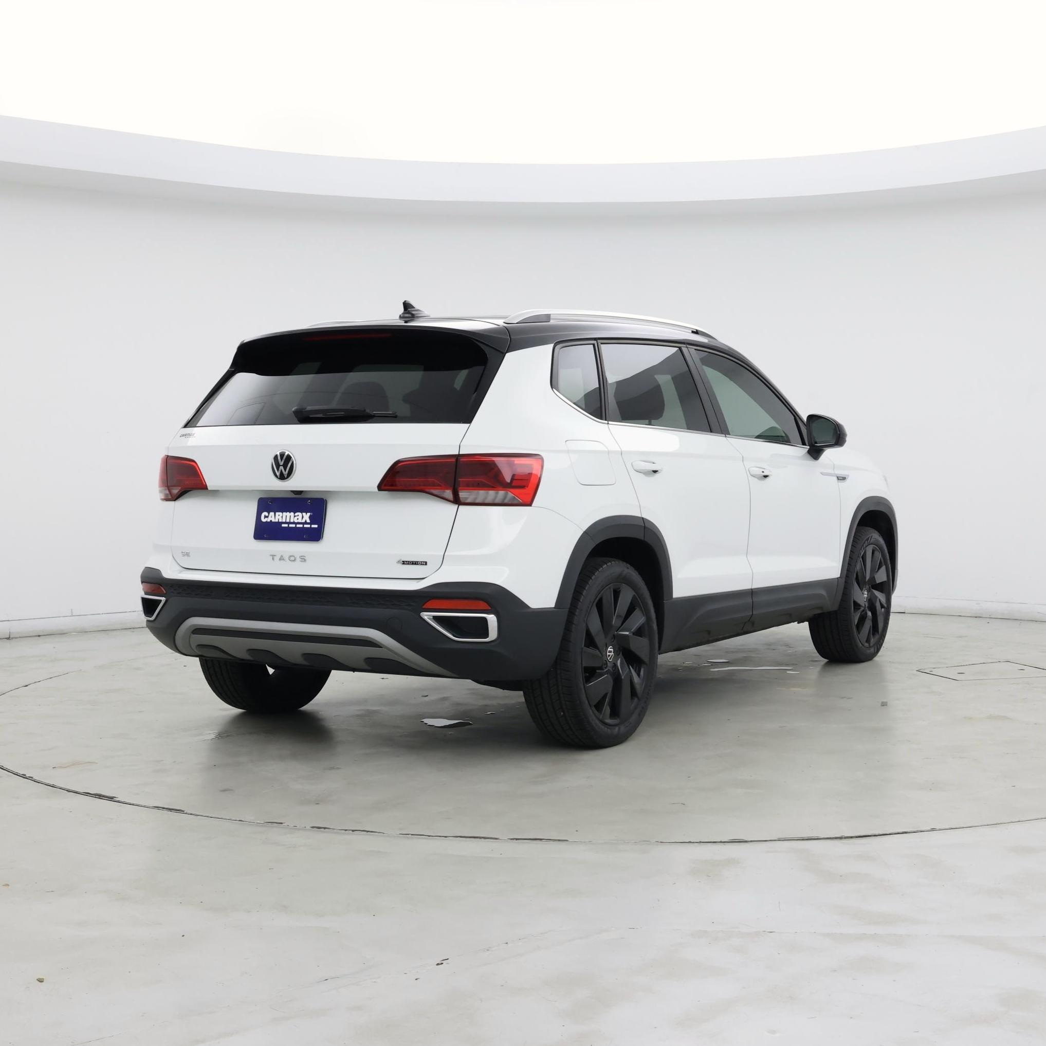 Thumbnail: 2024 Volkswagen Taos - 8