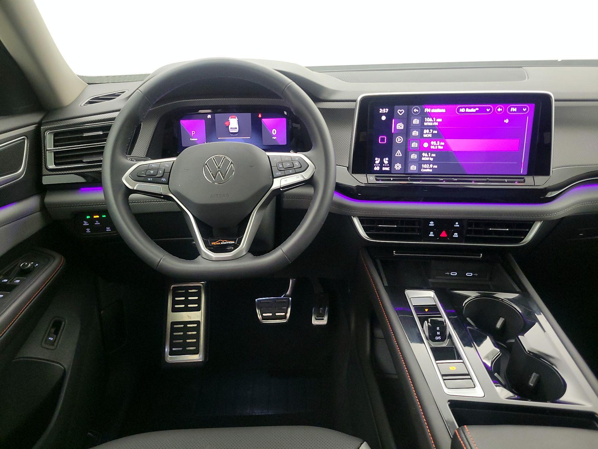 Thumbnail: 2024 Volkswagen Atlas - 10
