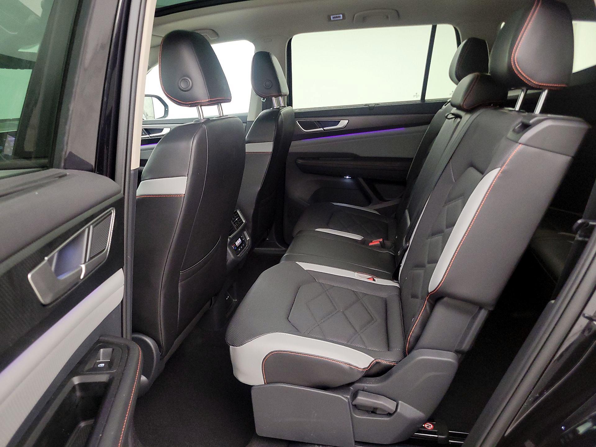 Thumbnail: 2024 Volkswagen Atlas - 20