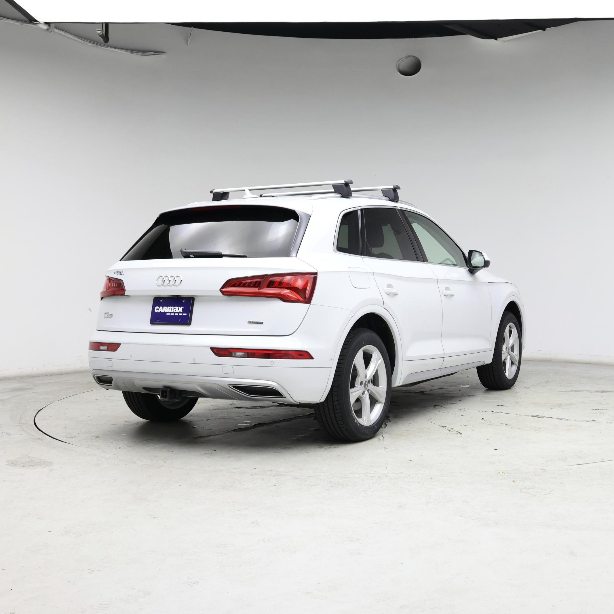 Thumbnail: 2020 Audi Q5 - 8