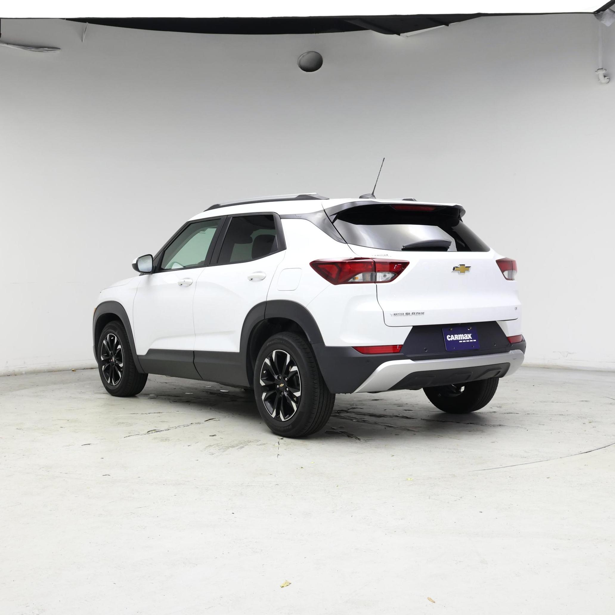 Thumbnail: 2021 Chevrolet TrailBlazer - 2