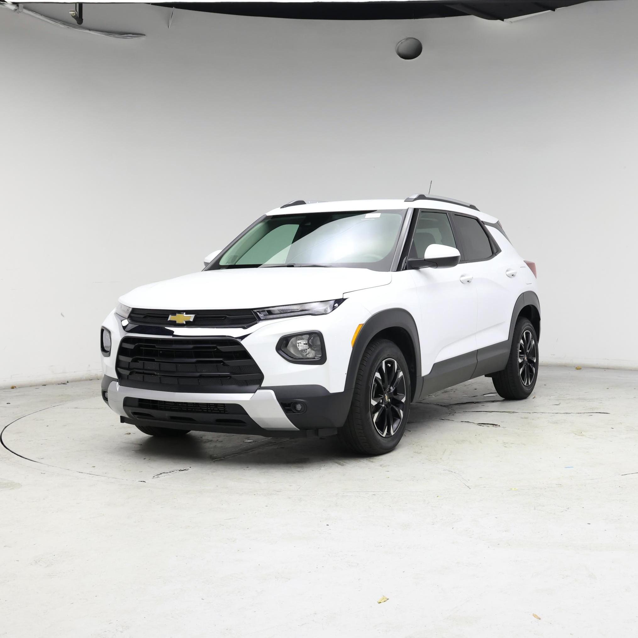 Thumbnail: 2021 Chevrolet TrailBlazer - 4