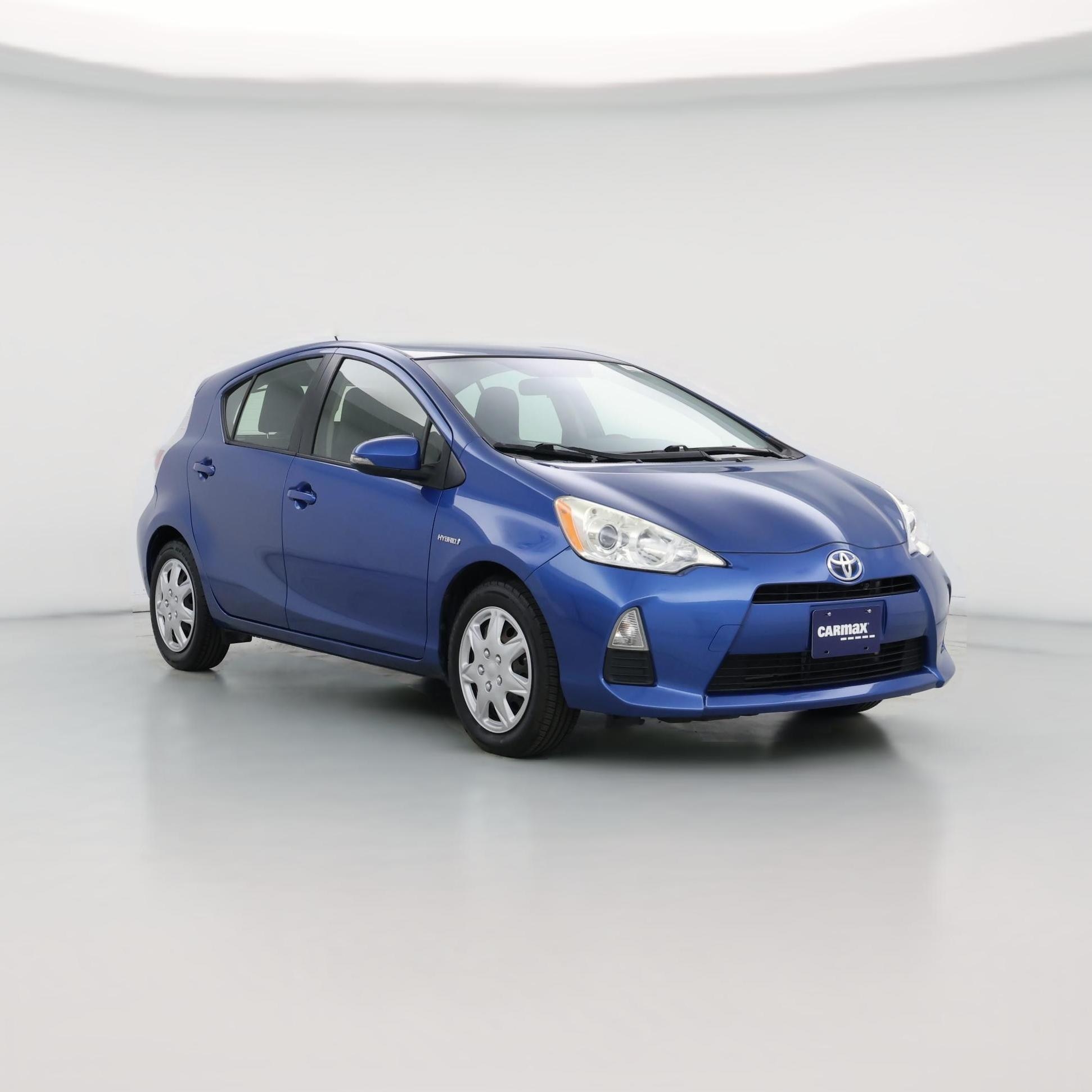 Thumbnail: 2014 Toyota Prius c - 1