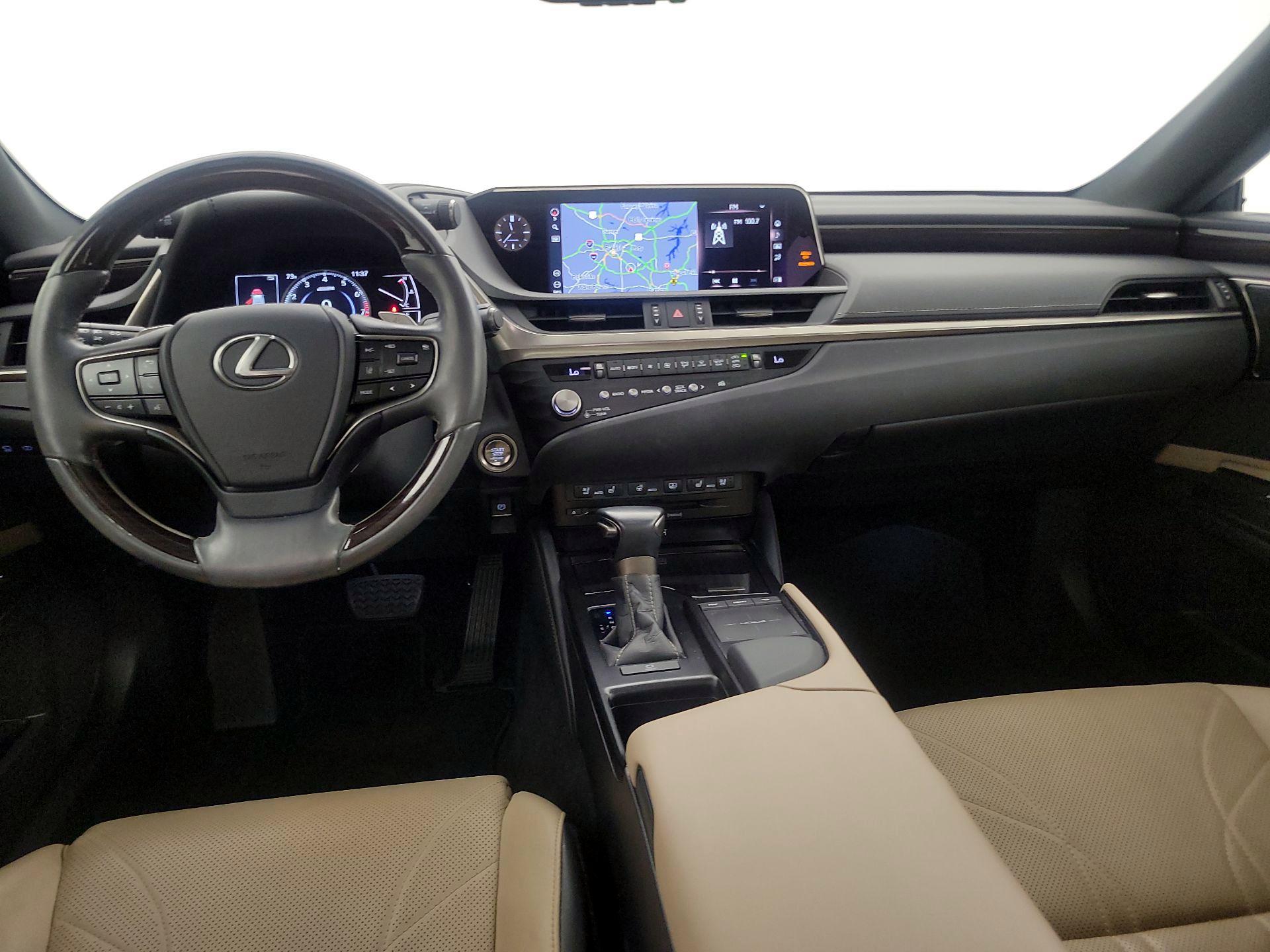 Thumbnail: 2021 Lexus ES - 9