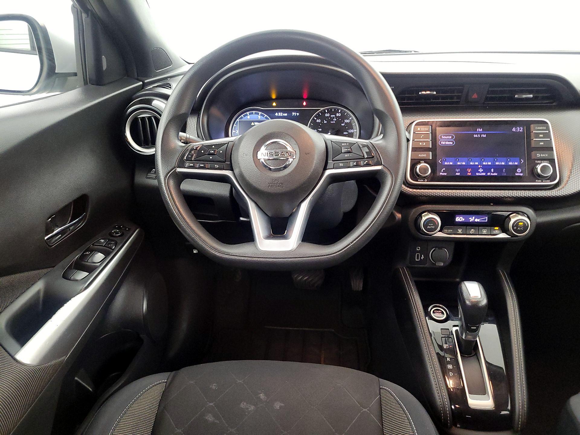 Thumbnail: 2018 Nissan Kicks - 10