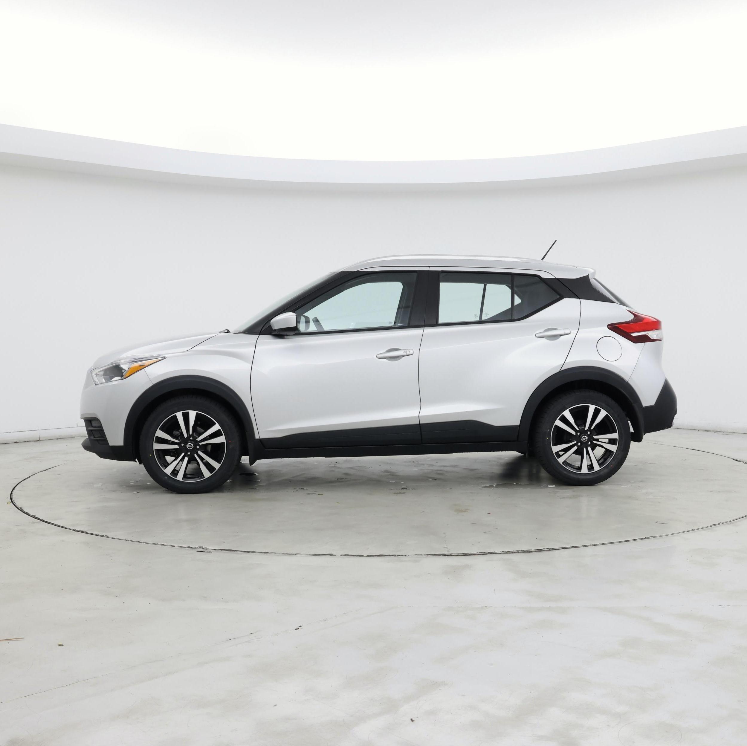 Thumbnail: 2018 Nissan Kicks - 3