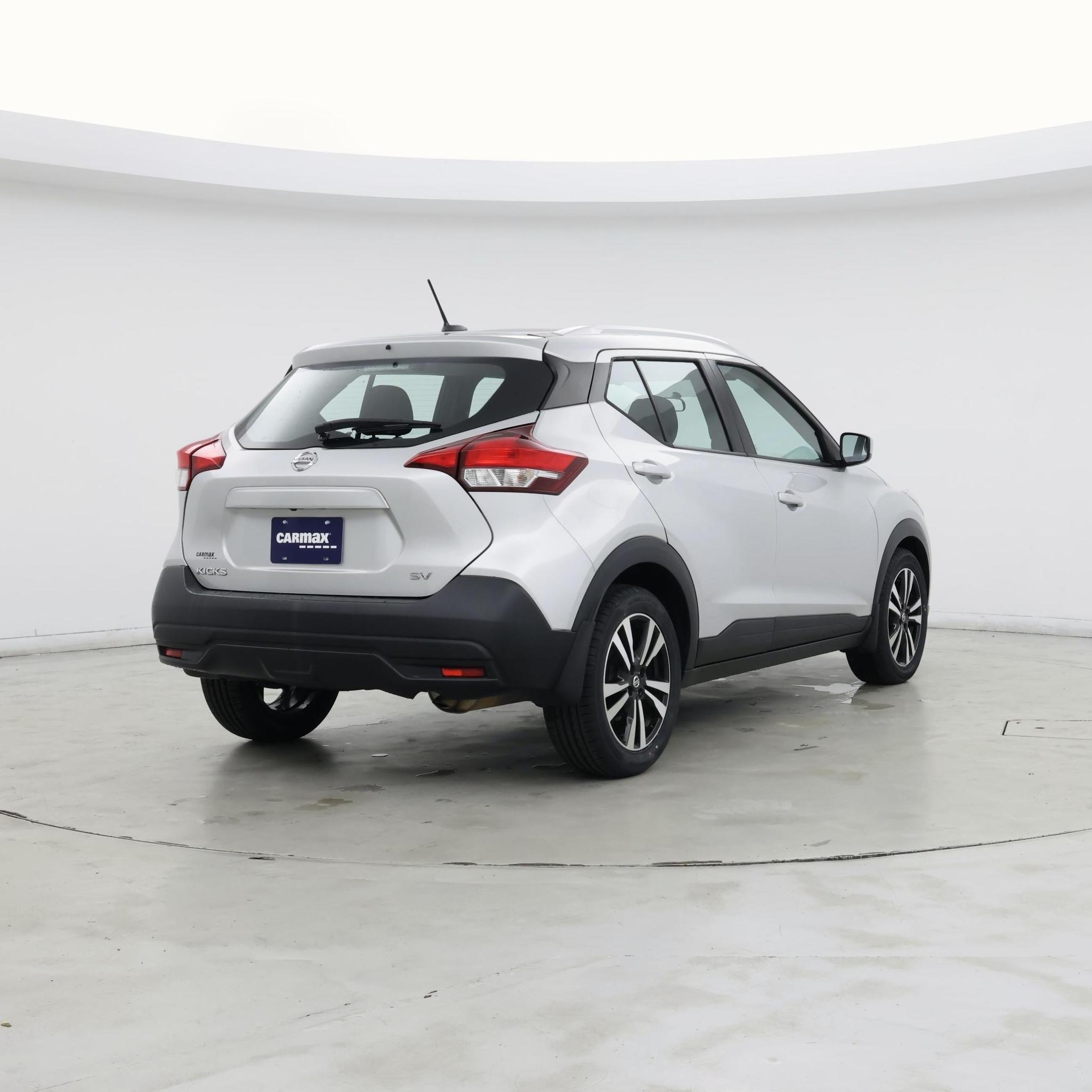 Thumbnail: 2018 Nissan Kicks - 8