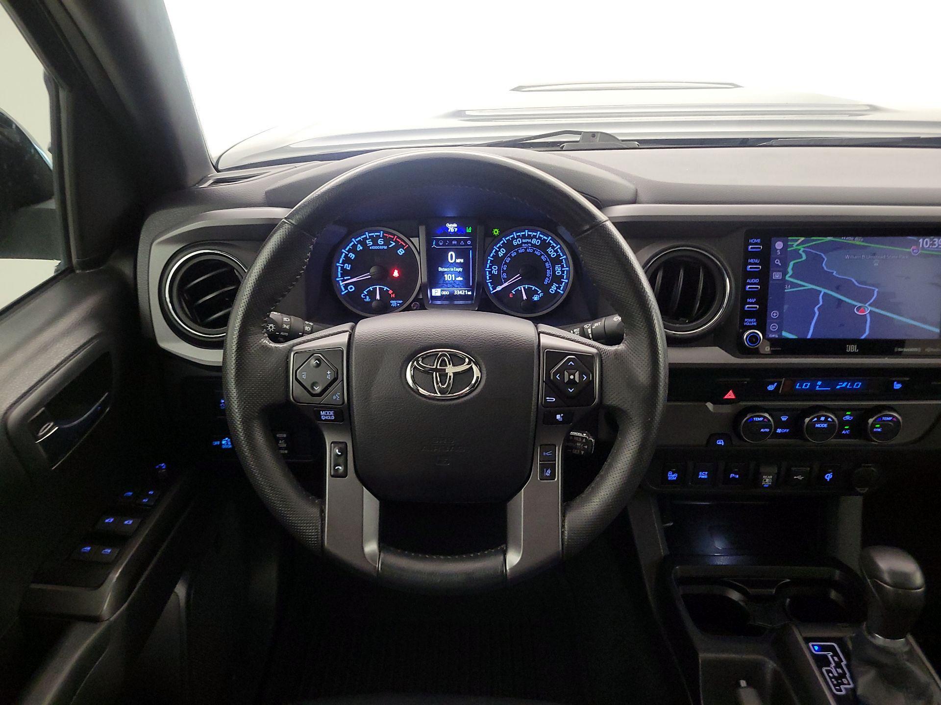 Thumbnail: 2022 Toyota Tacoma - 10