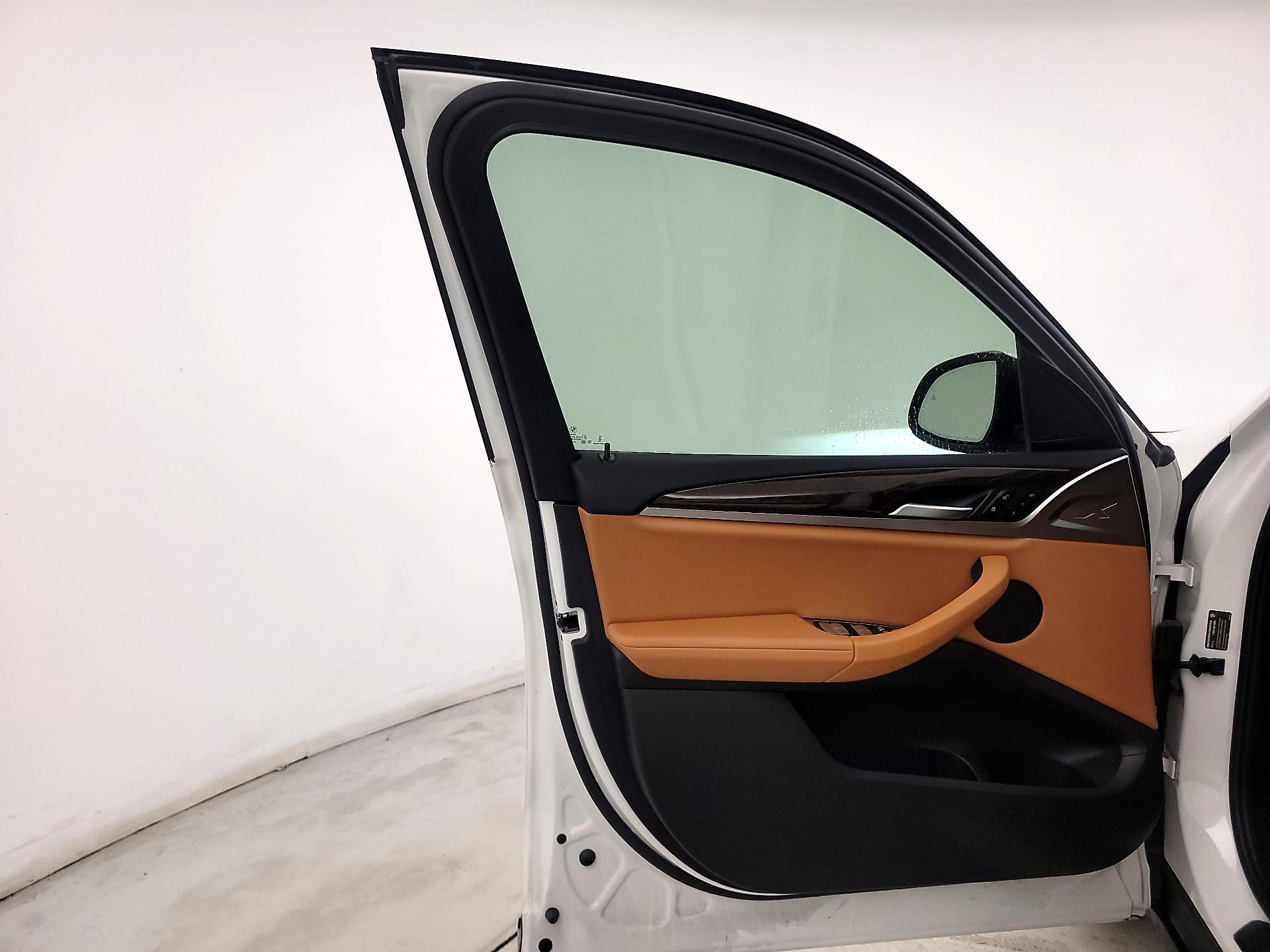 Thumbnail: 2023 BMW X3 - 12