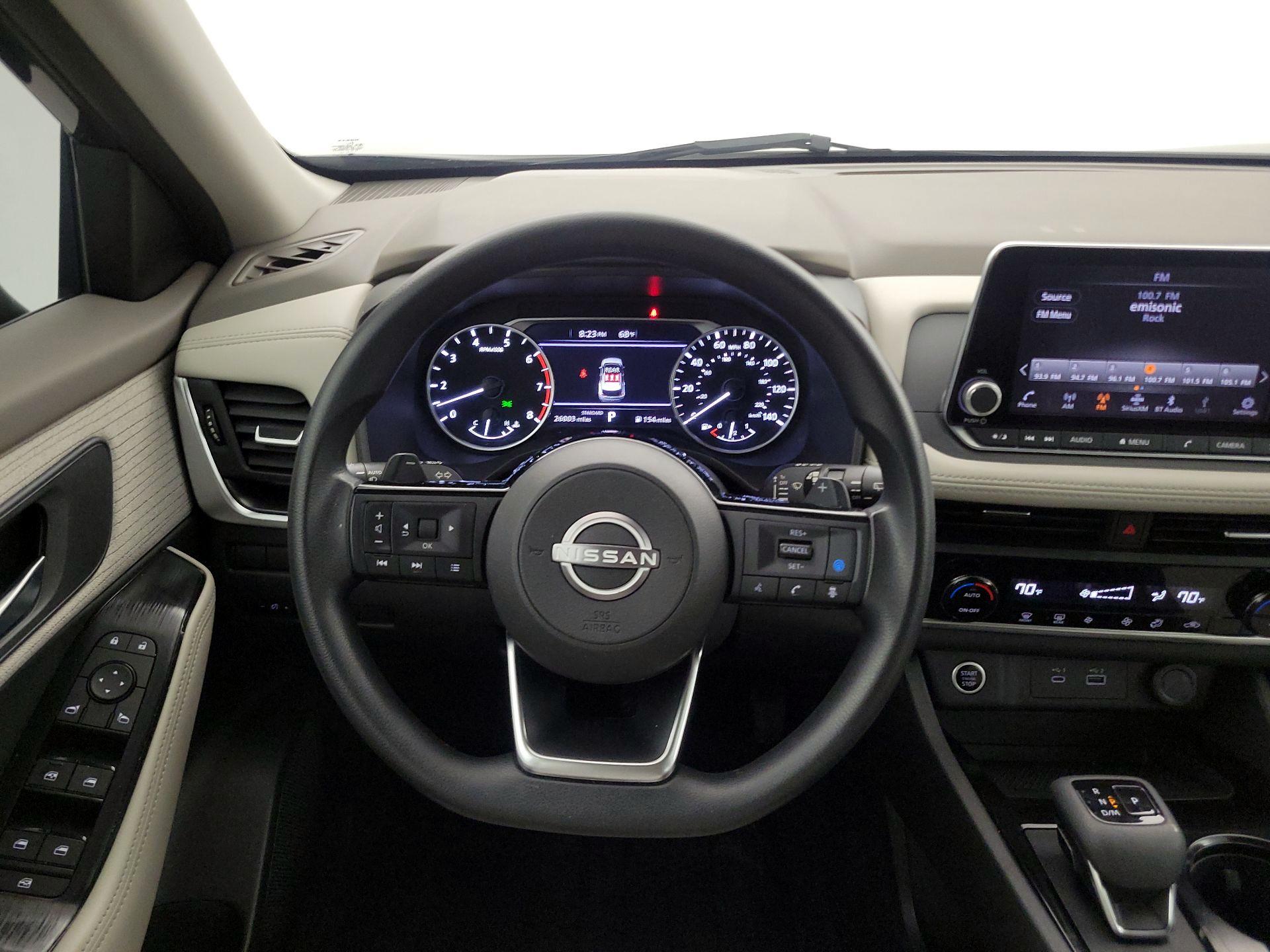 Thumbnail: 2023 Nissan Rogue - 10