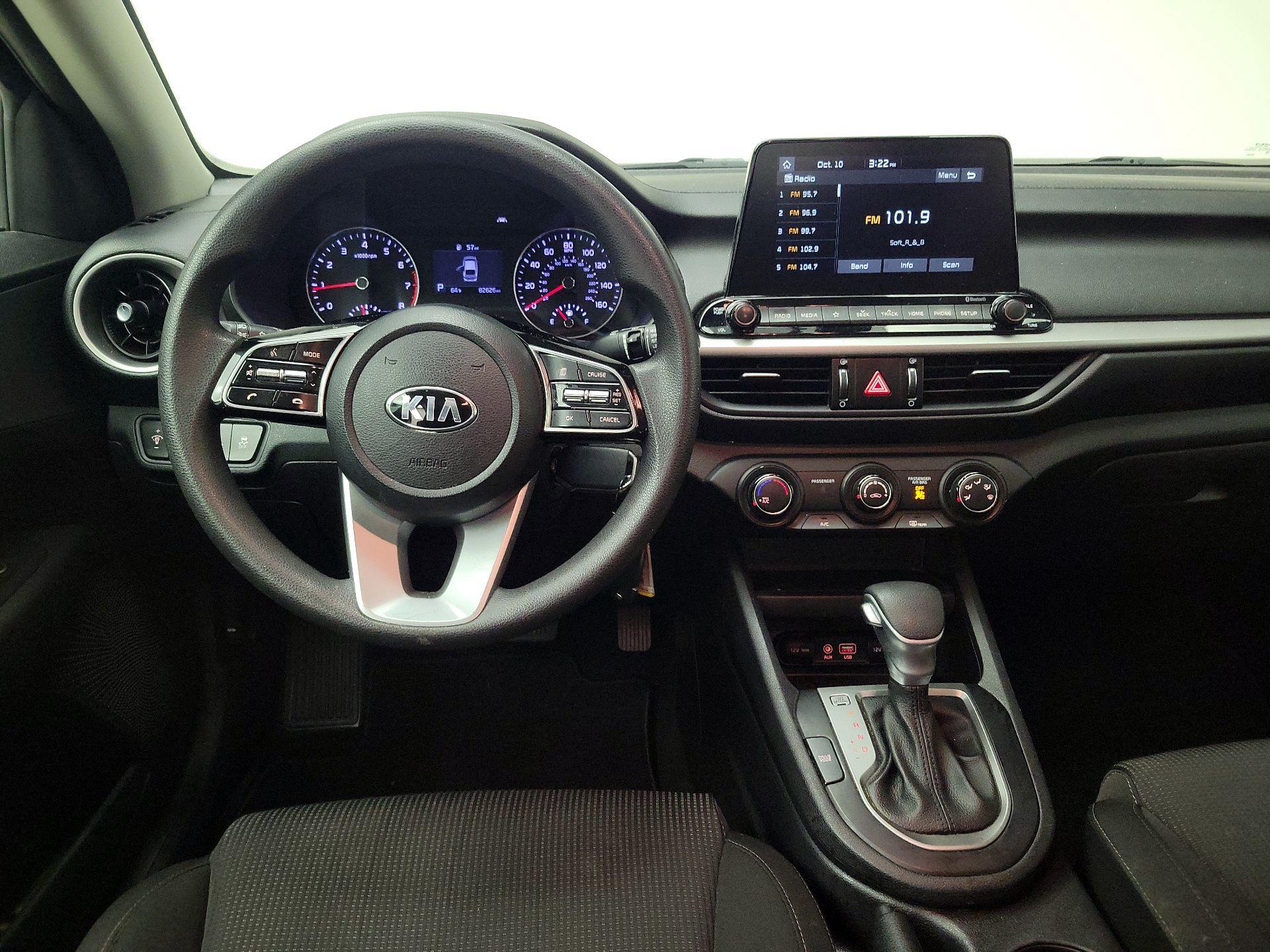 Thumbnail: 2021 Kia Forte - 10