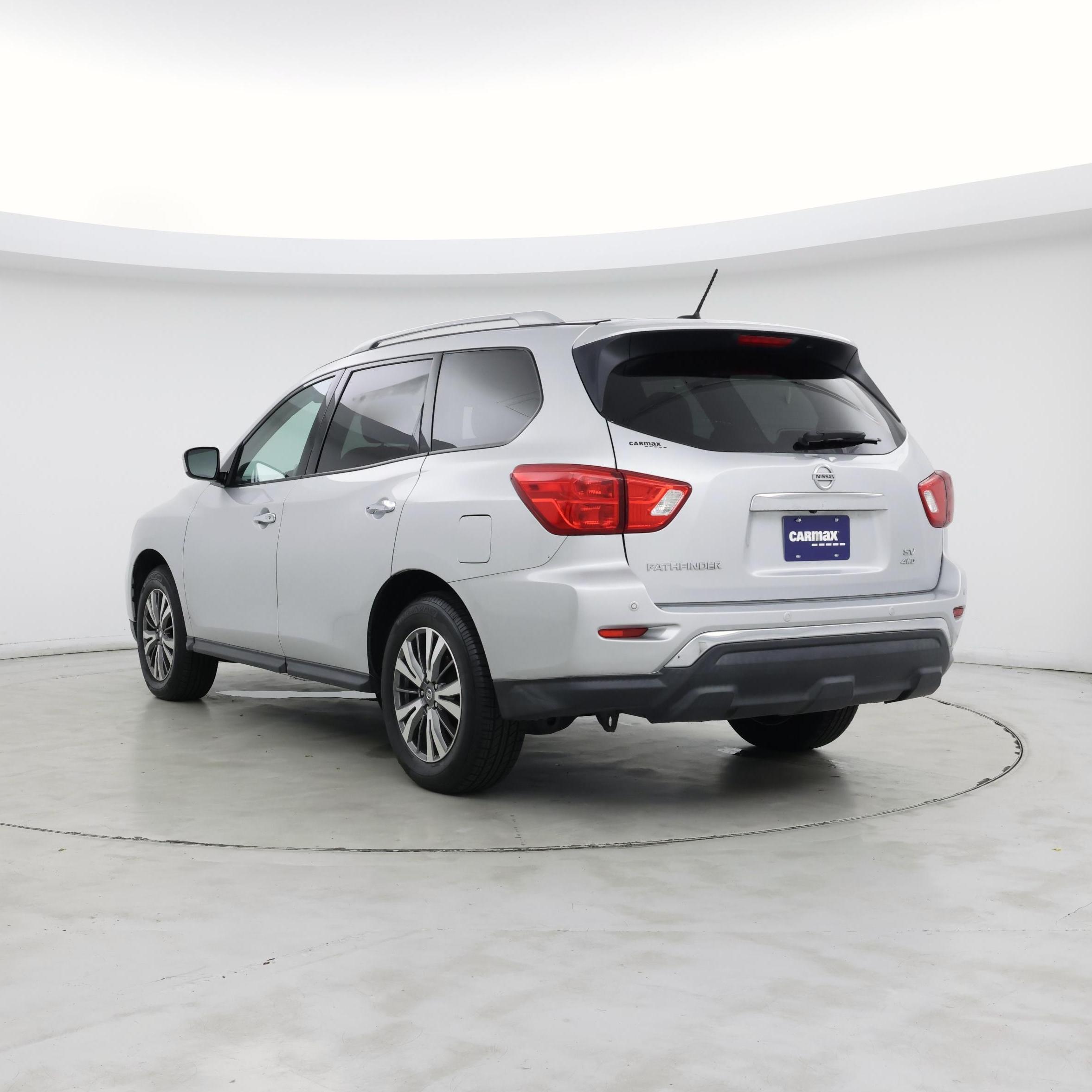 Thumbnail: 2018 Nissan Pathfinder - 2